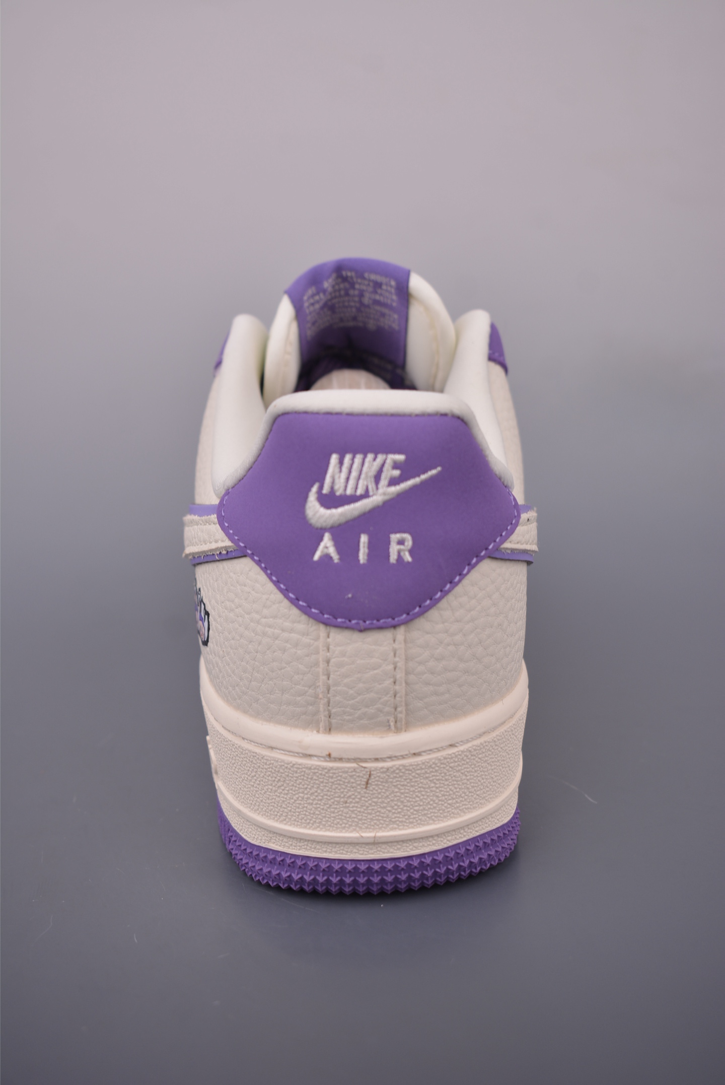 260 Nike Air Force 1 Low Labubu联名 MZ9588-806