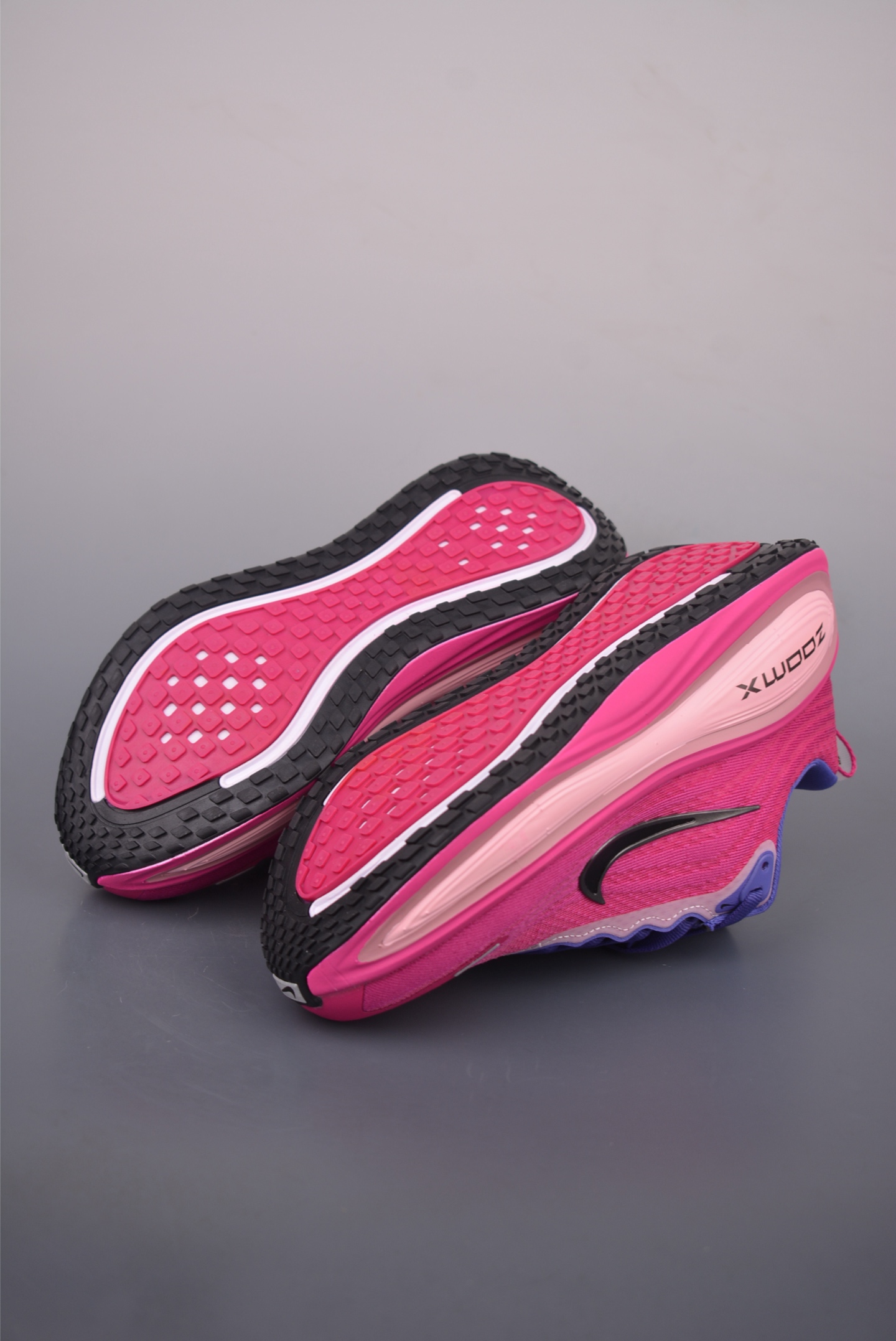 Nike Air Zoom Vomero Plus Running Shoes - Advanced Tech, Superior Comfort 3 i1755214480884 5224 0 2