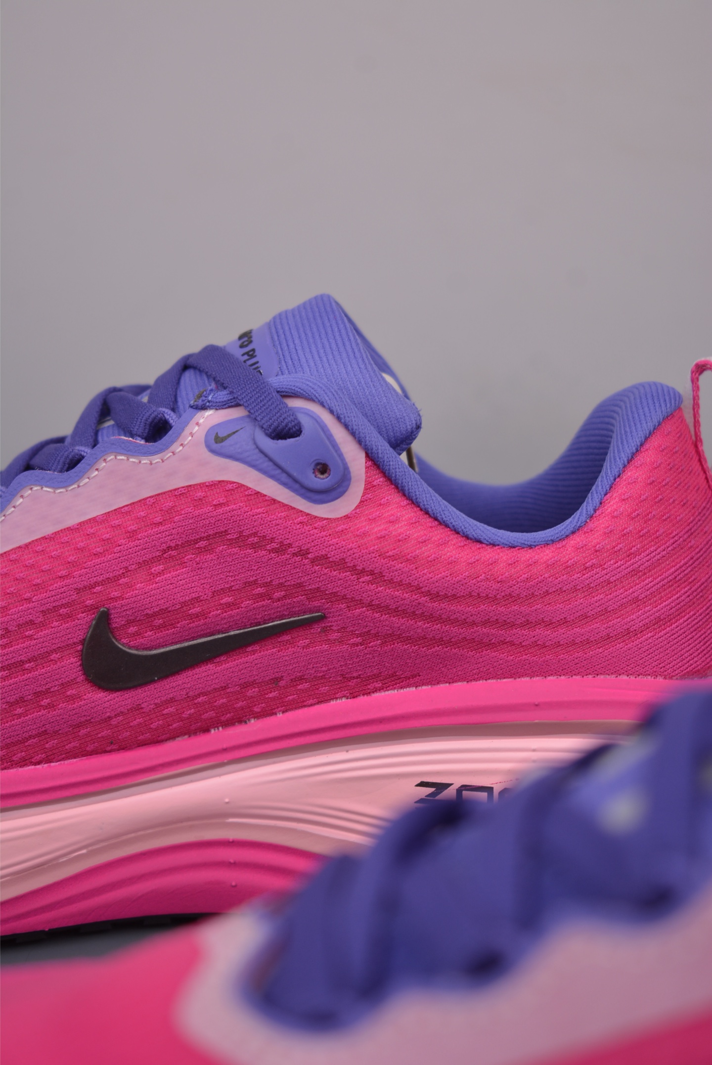 Nike Air Zoom Vomero Plus Running Shoes - Advanced Tech, Superior Comfort 8 i1755214482598 8609 0 7