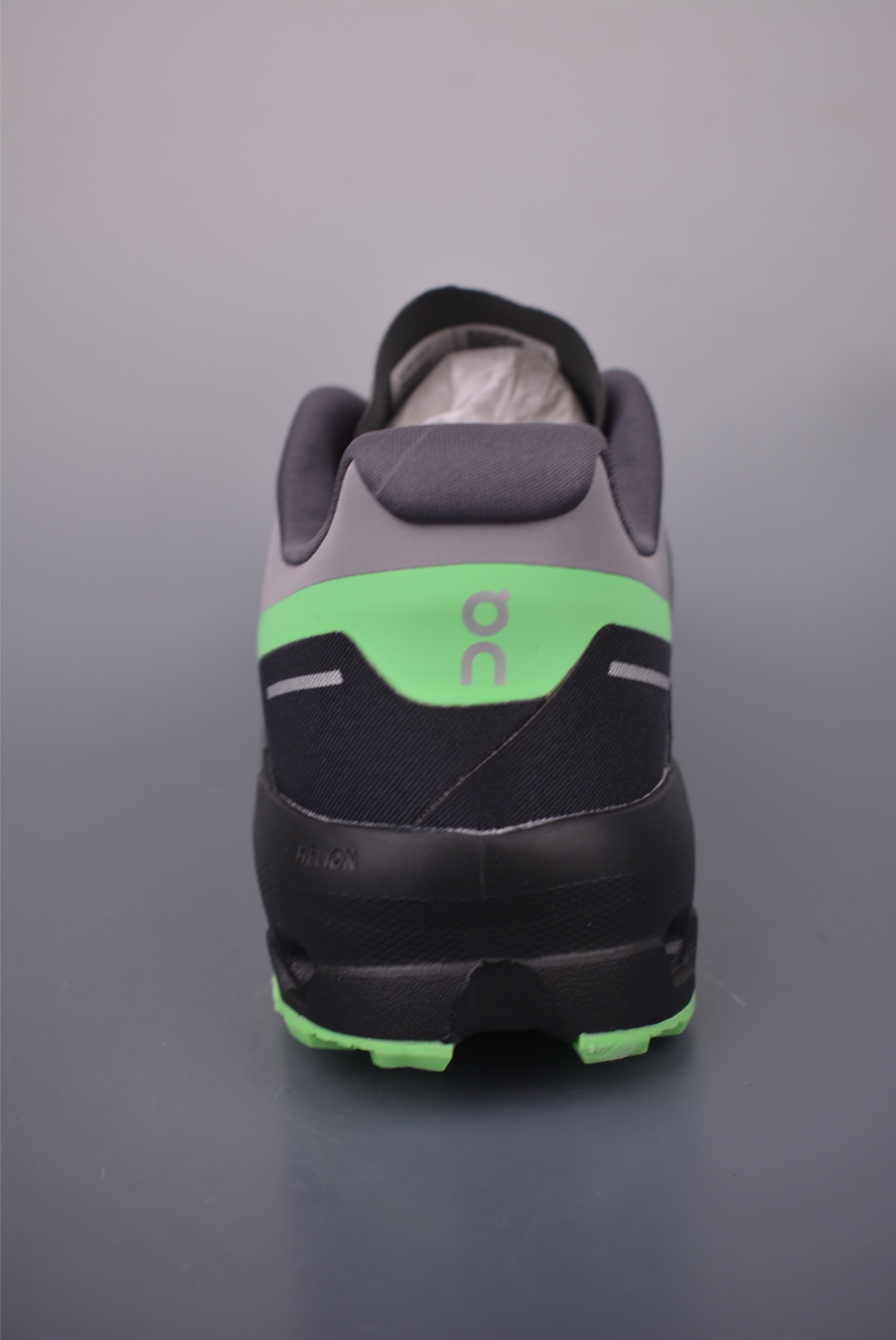 On Cloudvista 2 Waterproof Running Shoes - Outdoor Street Style, Grey/Green 5 i1755214720309 6274 0 3