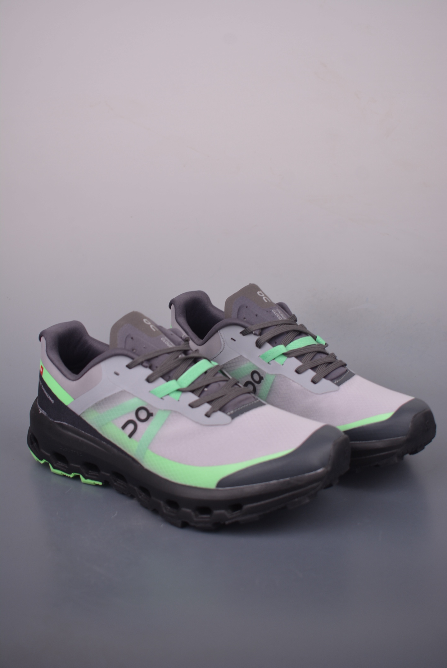 On Cloudvista 2 Waterproof Running Shoes - Outdoor Street Style, Grey/Green 2 i1755214721968 9997 0 0