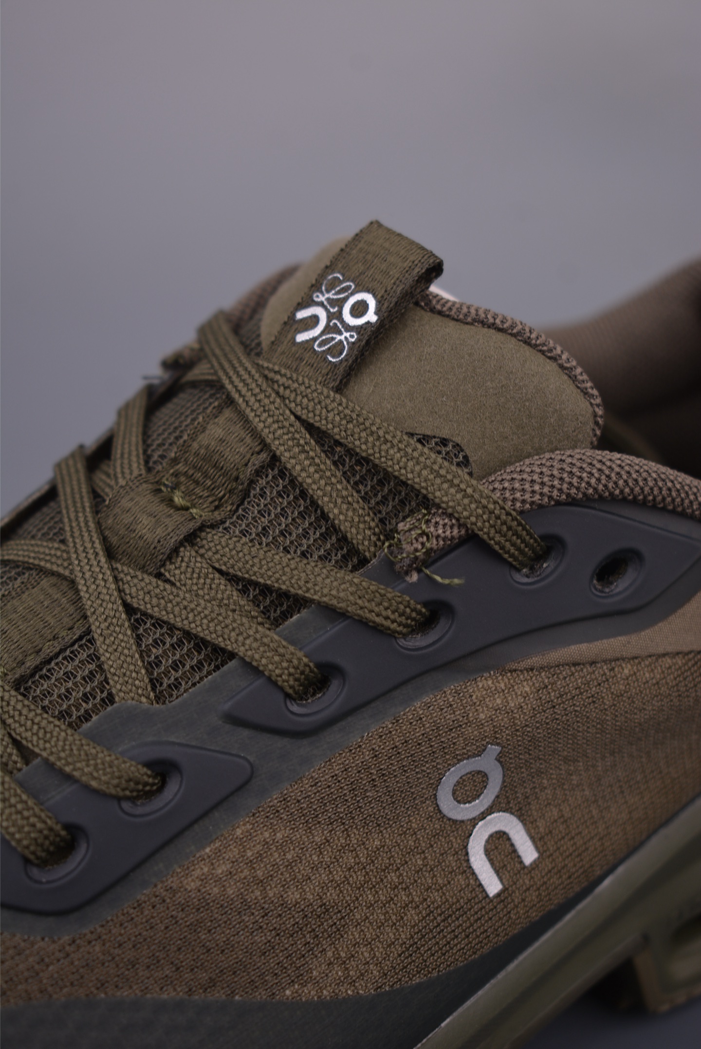 Loewe Cloud Hi Edge Running Shoes - Outdoor, Street Style, and Functional 8 i1755214760868 2601 0 6