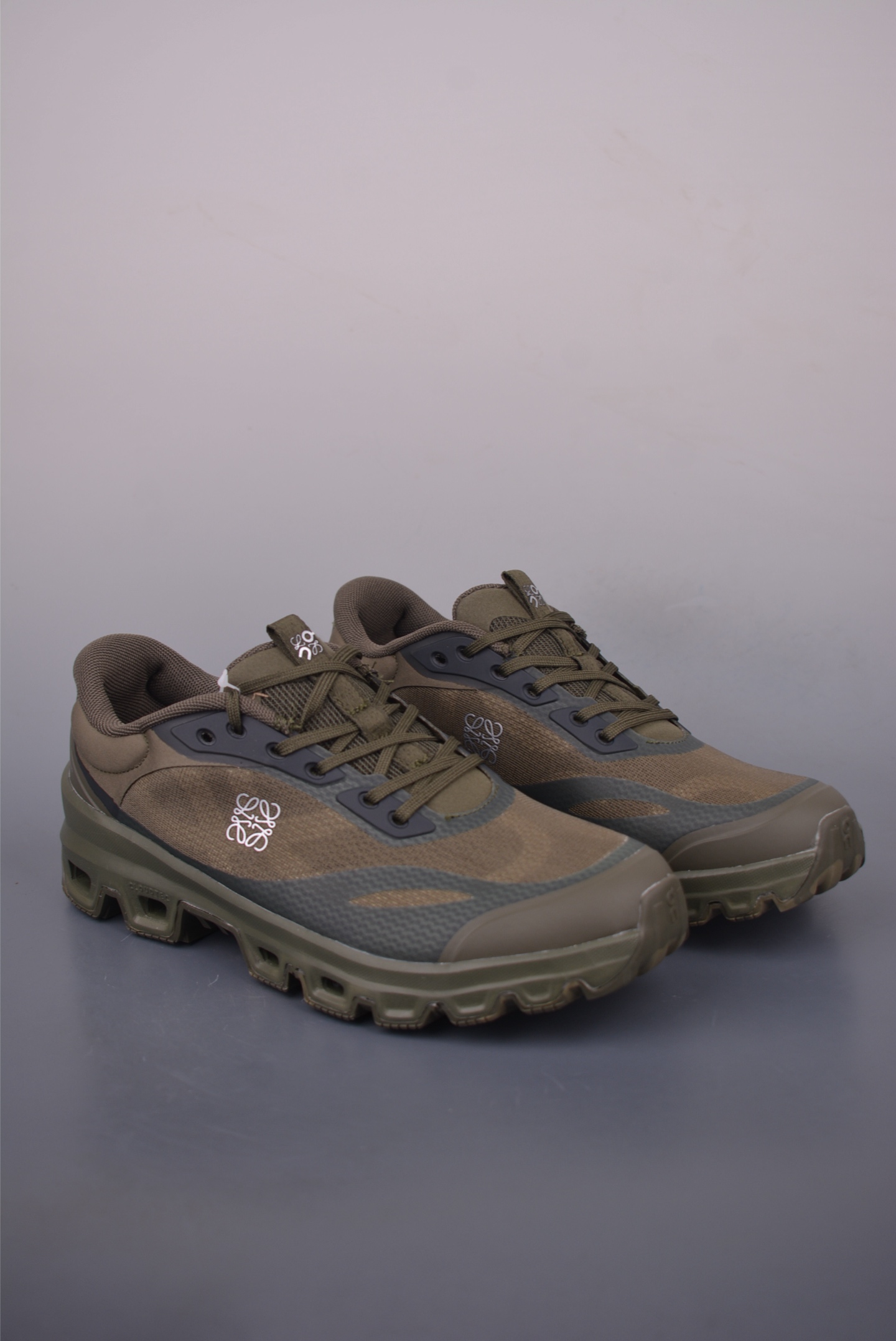 Loewe Cloud Hi Edge Running Shoes - Outdoor, Street Style, and Functional 2 i1755214762623 6275 0 0