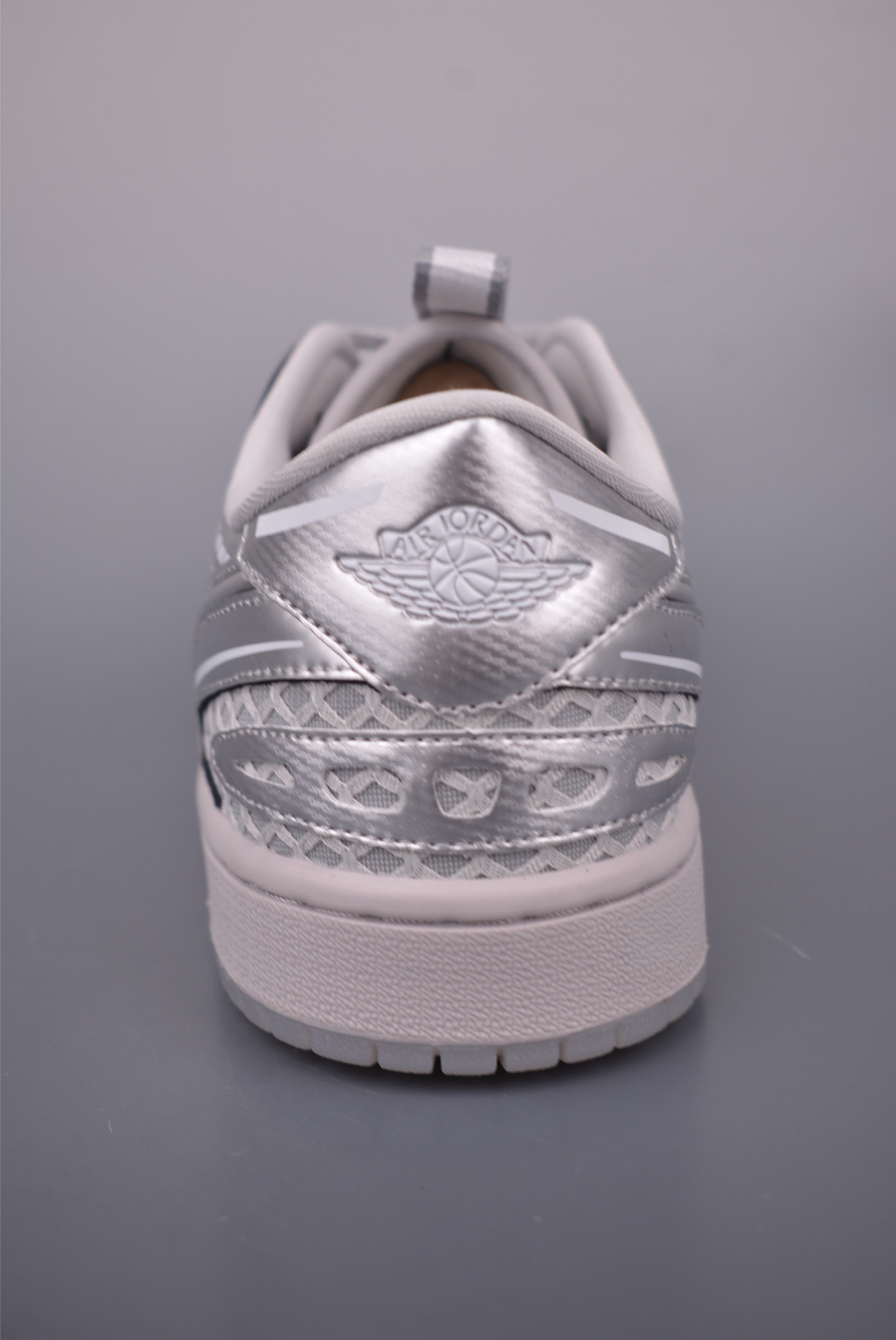 Air Jordan 1 Low 白银 AJ1乔1低帮休闲板鞋 HQ2016-002