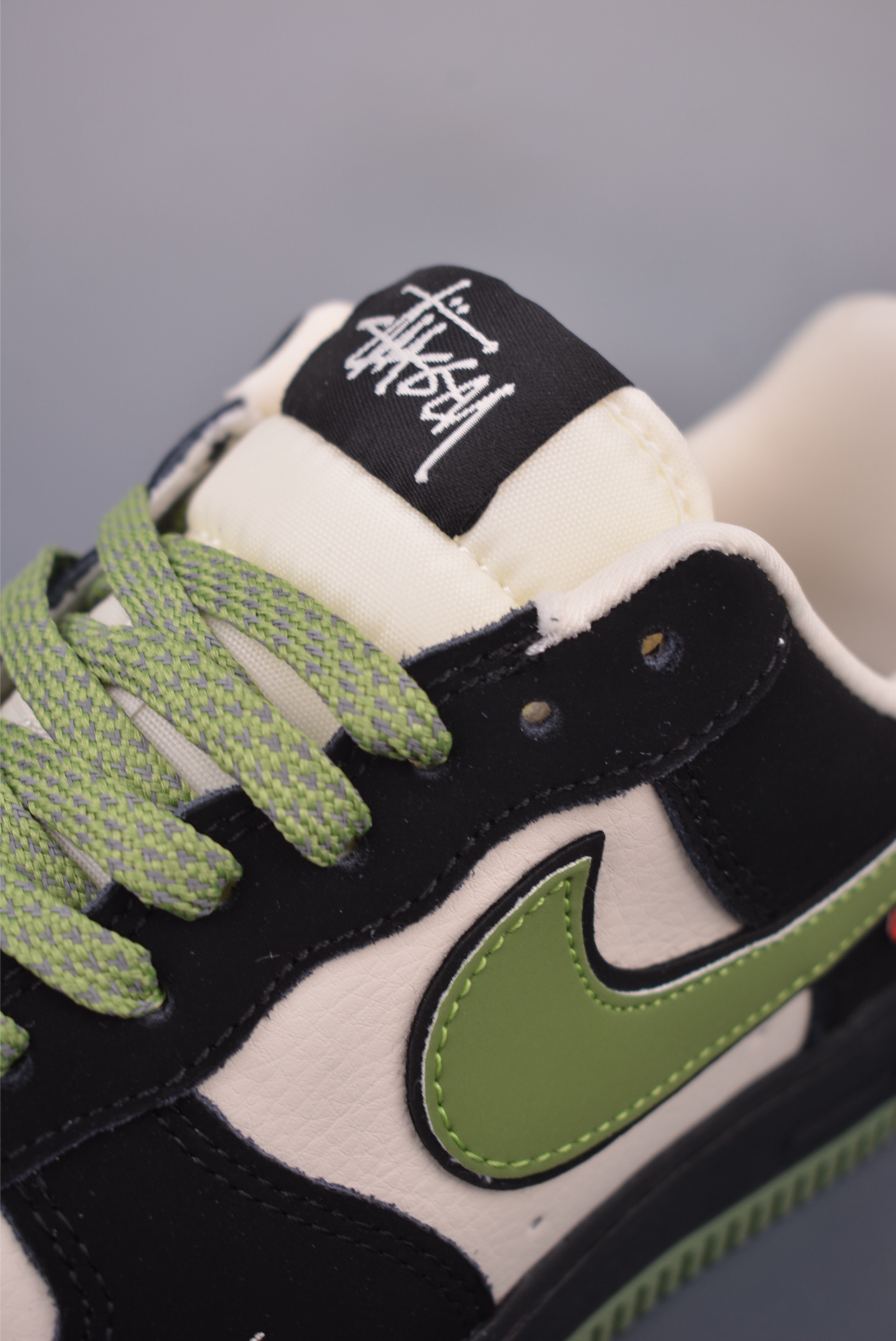 Nike Air Force 1 Low 斯图西联名 KJ1688-014