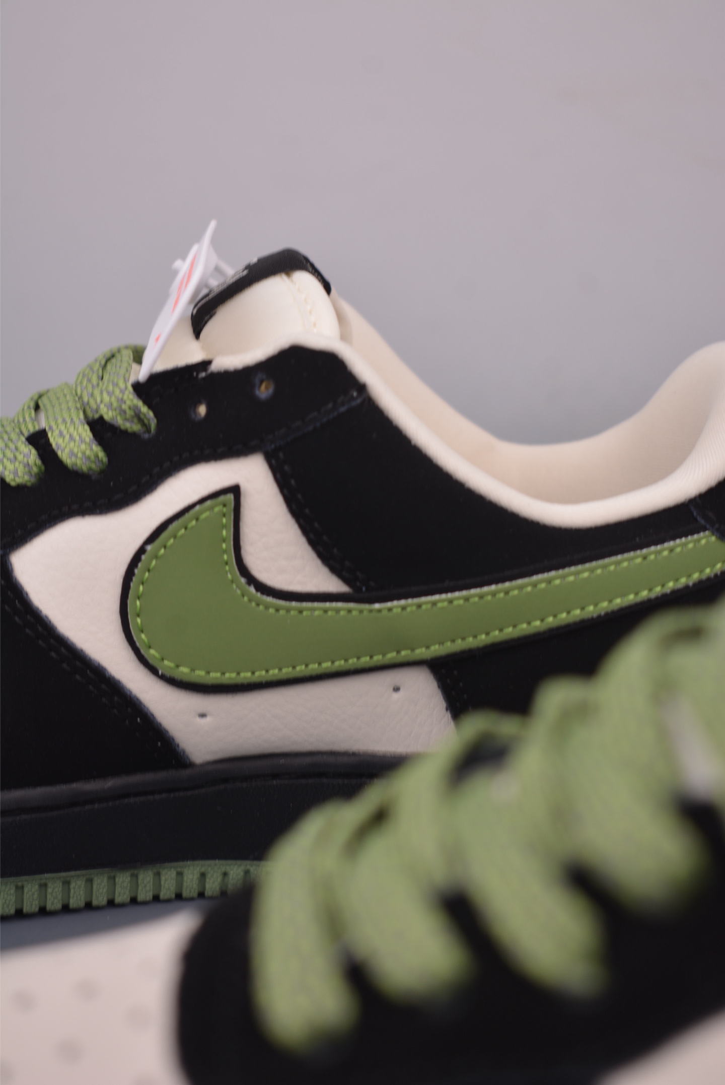 Nike Air Force 1 Low 斯图西联名 KJ1688-014