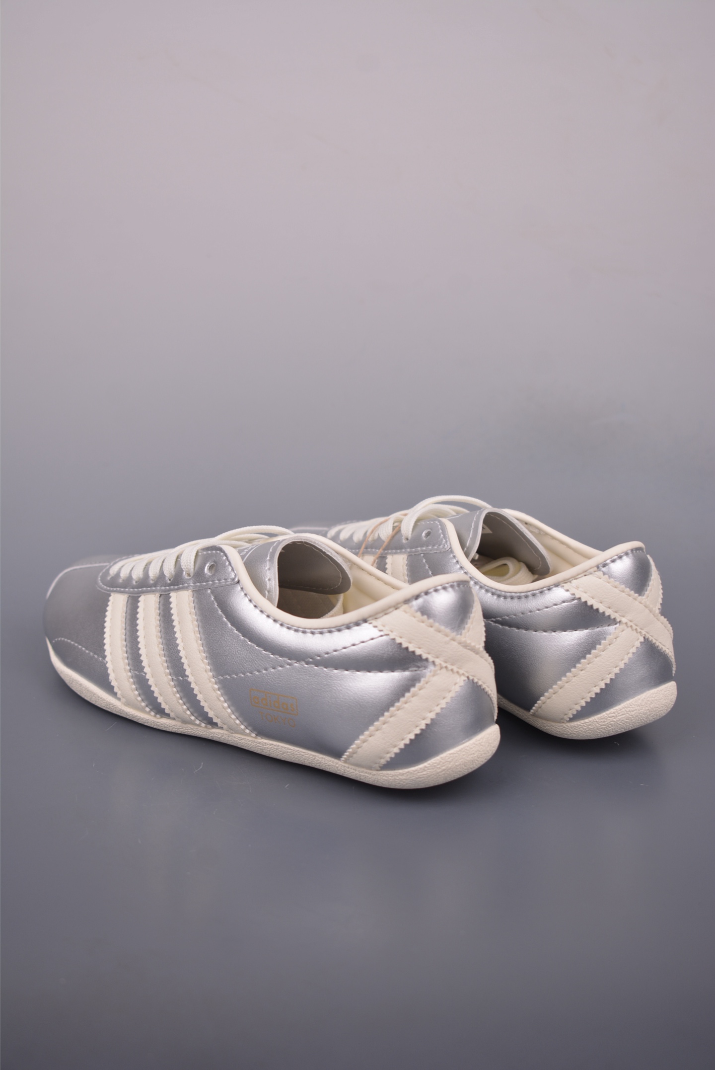 Adidas Tokyo W Limited Edition Retro Low-Profile Sneakers - Silver 2 i1755215602862 1806 0 1
