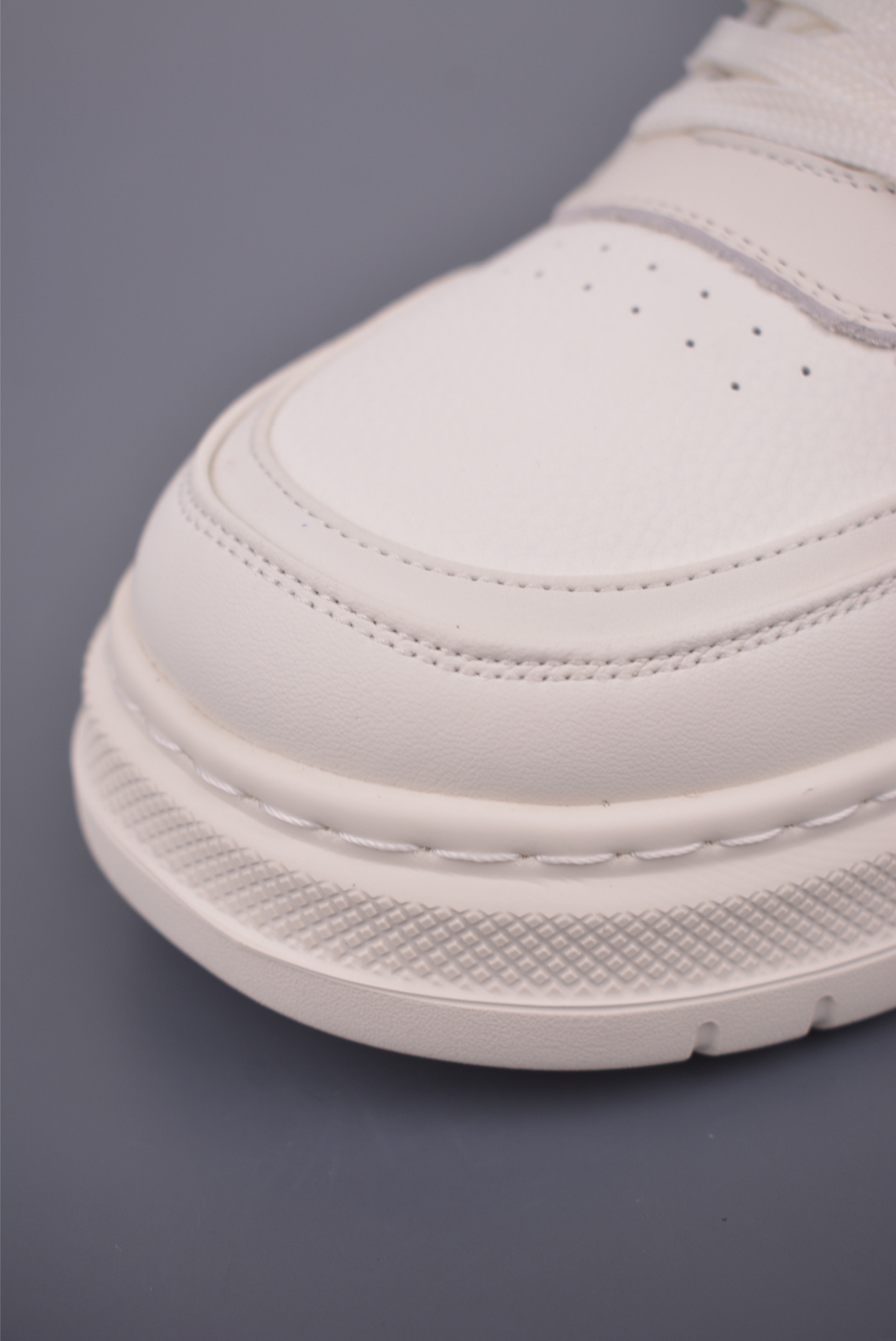 Valentino Rockstud Untitled White Leather Sneakers - Iconic Fashion Statement 7 i1755215771551 331 0 5