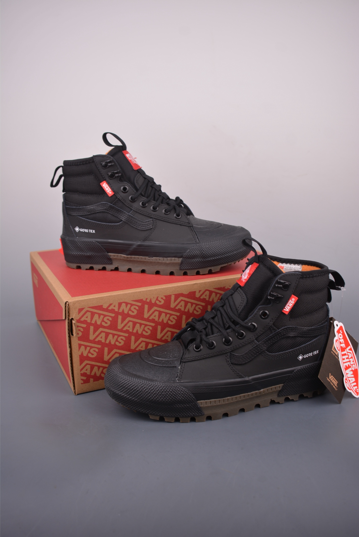 Vans SK8-Hi GORE-TEX MTE-3 Black Outdoor Boots, All-Weather Traction 1 i1755215948622 9976 0 0
