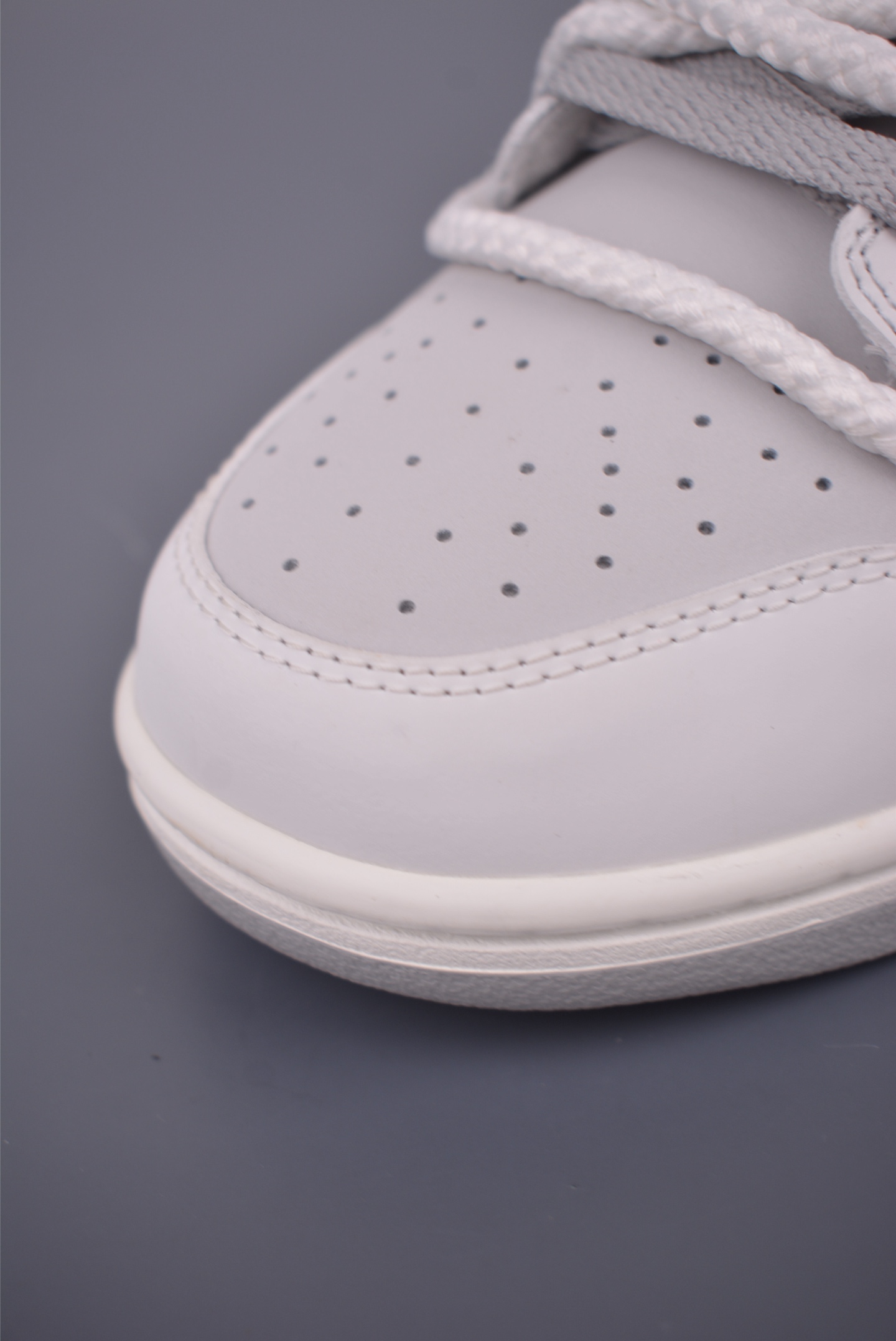 Nike SB Dunk Low 灰白 解构绑带 WG0508-040