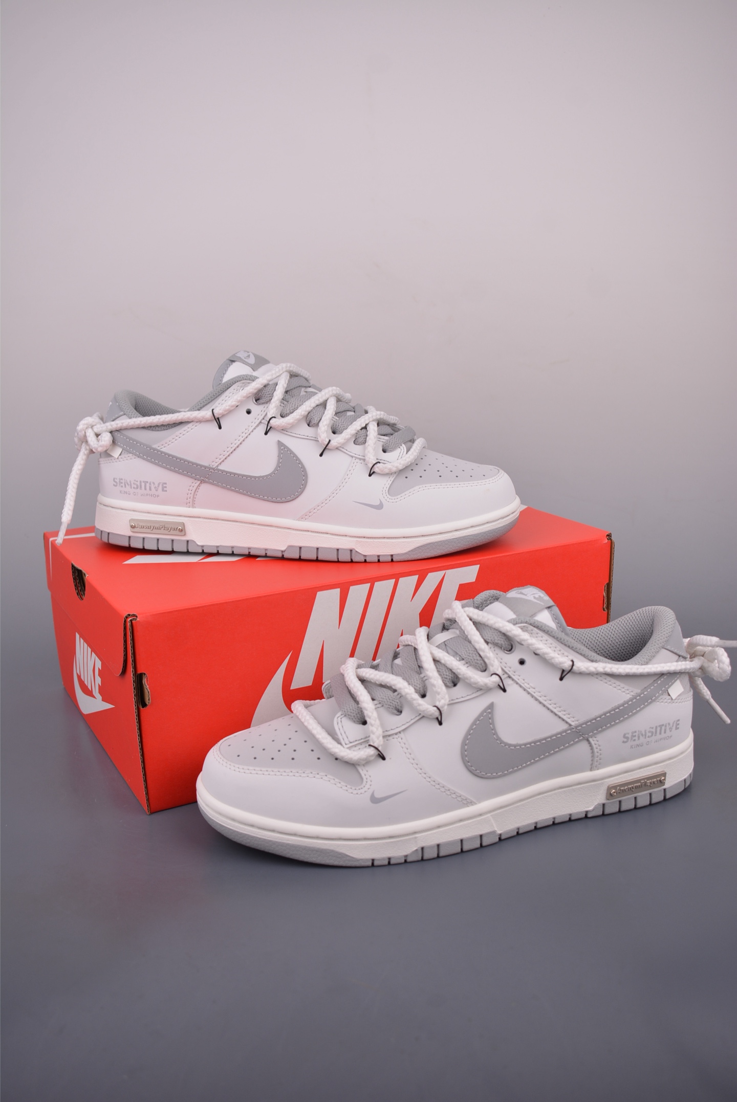 Nike SB Dunk Low 灰白 解构绑带 WG0508-040