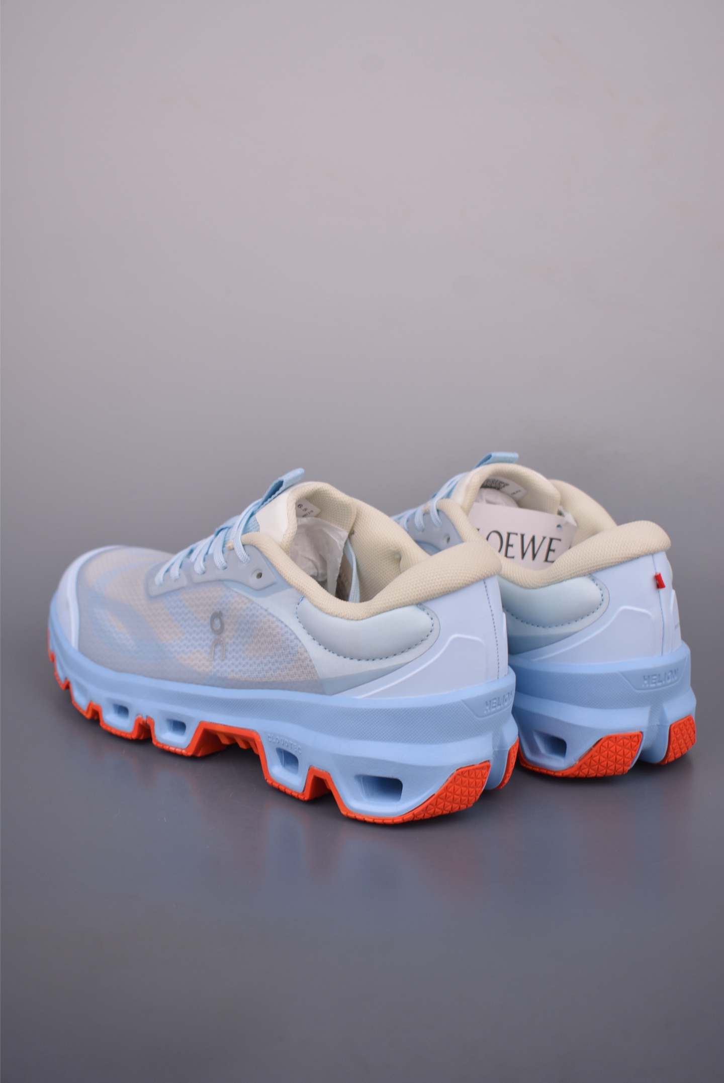 On昂跑 LOEWE 户外街头机能风跑步鞋 Cloud Hi Edge户外机能融合街头潮流 3MF10954189