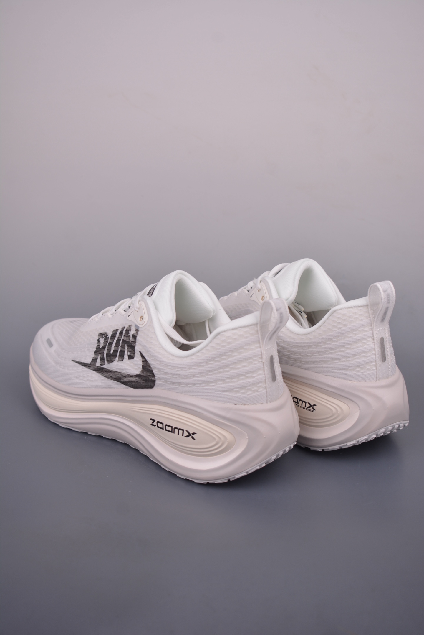 Nike Air Zoom Vomero Plus IH2268