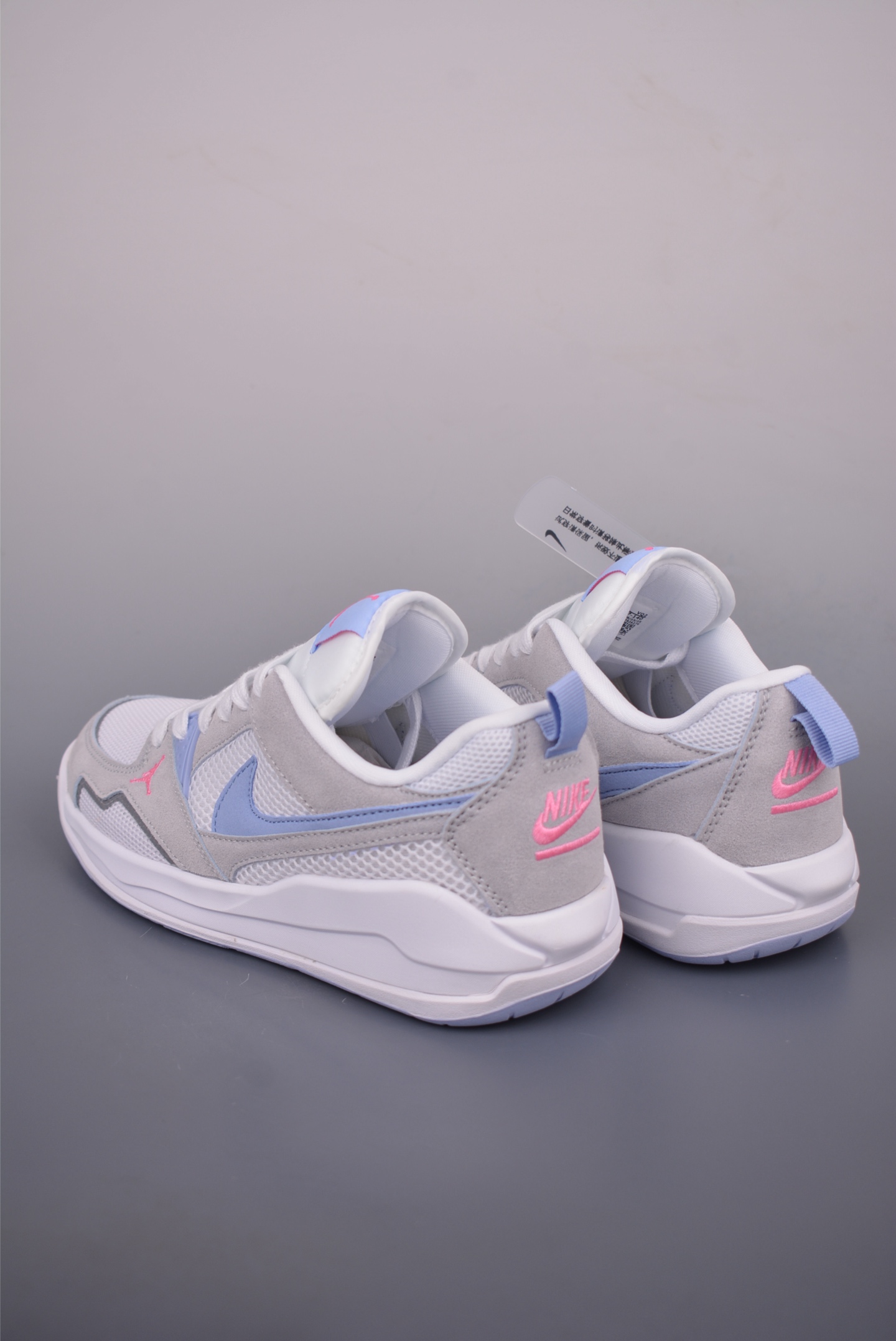 Nike Air Jordan CMFT Era Low-Top Sneakers - Breathable Comfort & Style 2 i1755294565809 6574 0 1