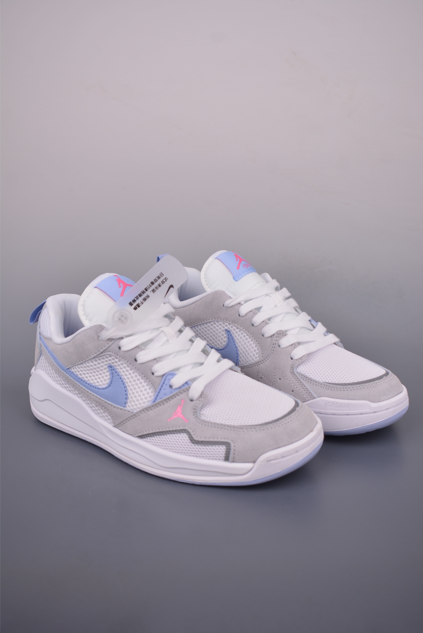 Nike Air Jordan CMFT Era Low-Top Sneakers - Breathable Comfort & Style 1 i1755294570787 7496 0 0