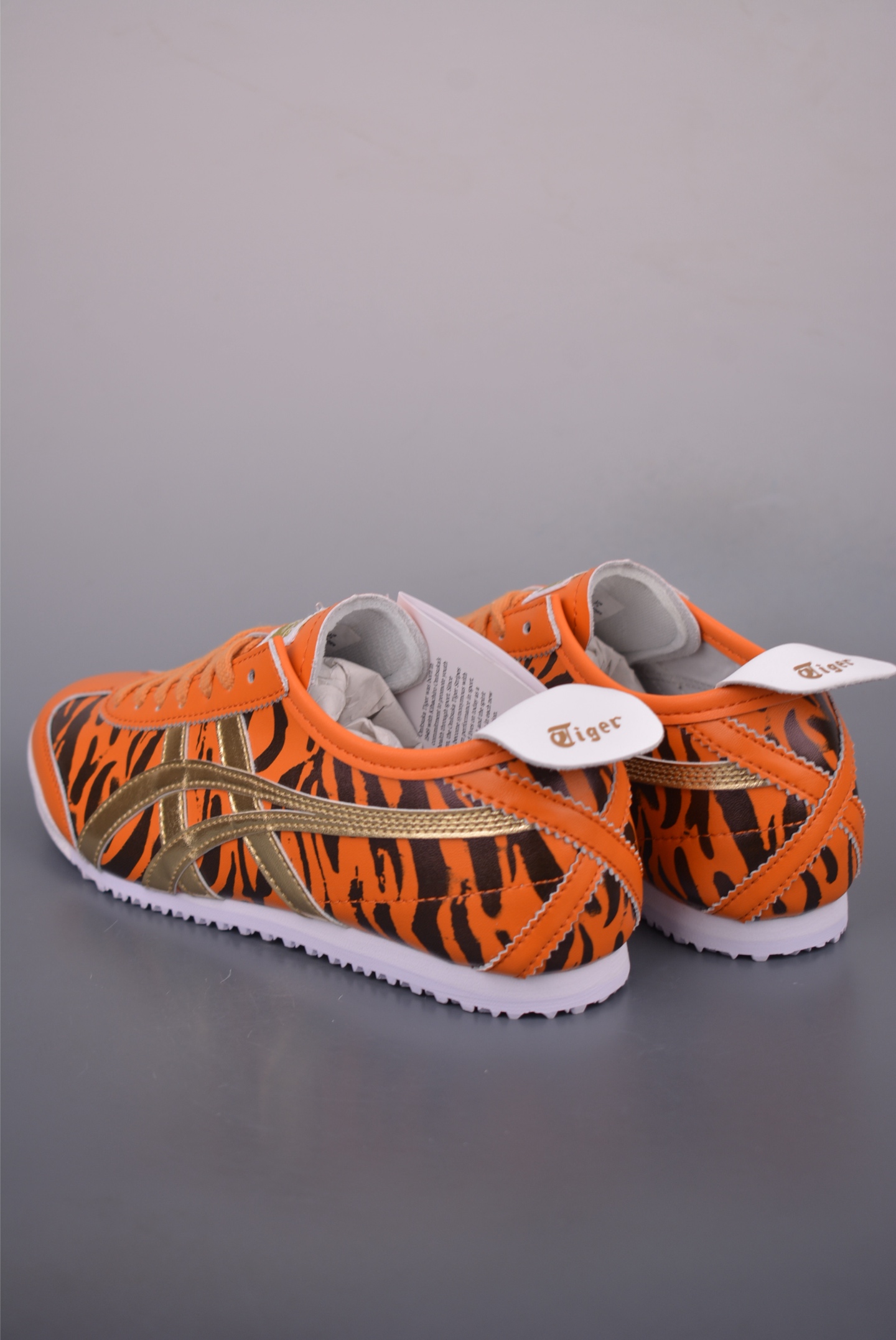 Onitsuka Tiger Mexico 66 Slip-On Sneakers - Orange Tiger Print, Gold Accents 2 i1755294920889 5003 0 1