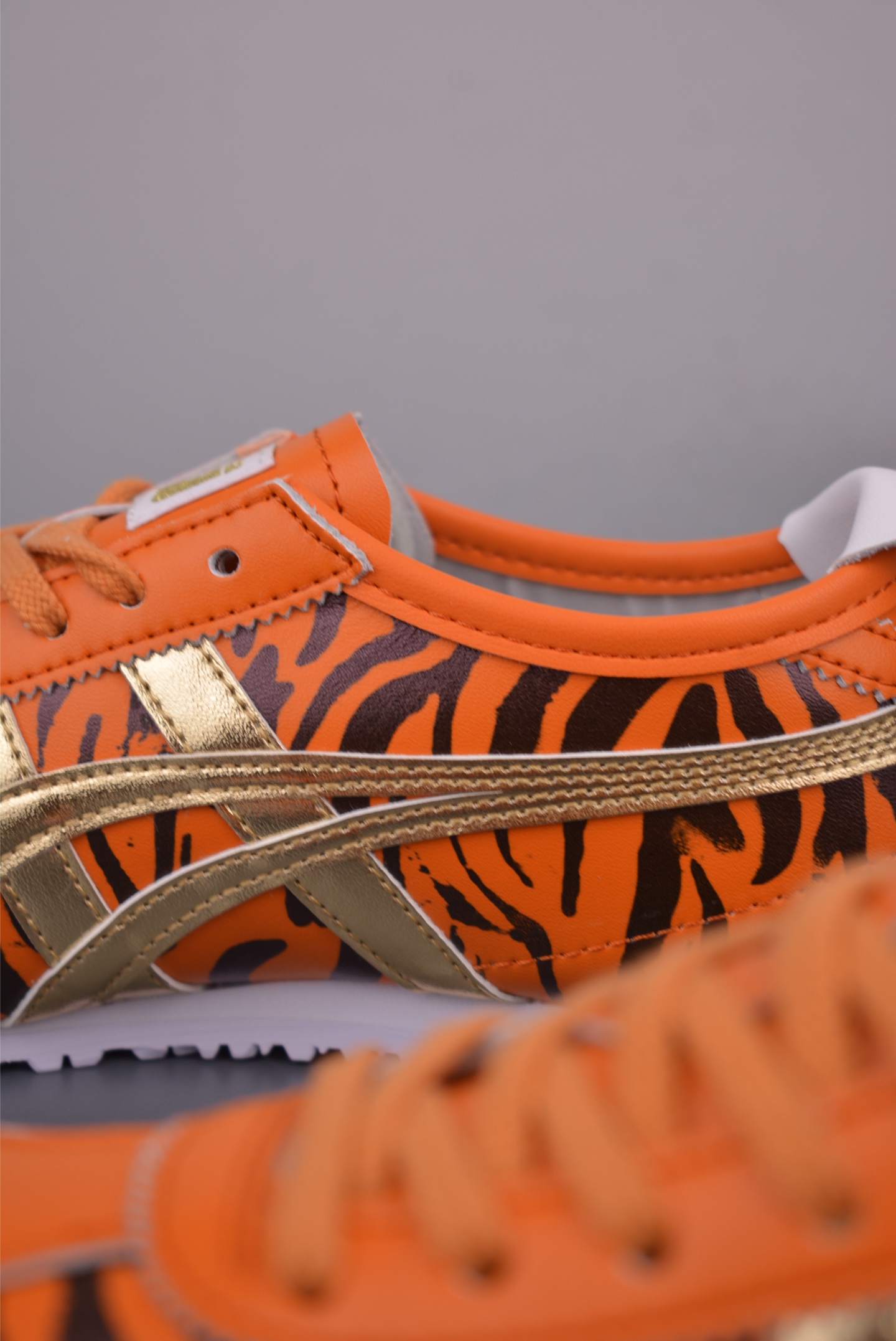 Onitsuka Tiger Mexico 66 Slip-On Sneakers - Orange Tiger Print, Gold Accents 8 i1755294921059 3585 0 7