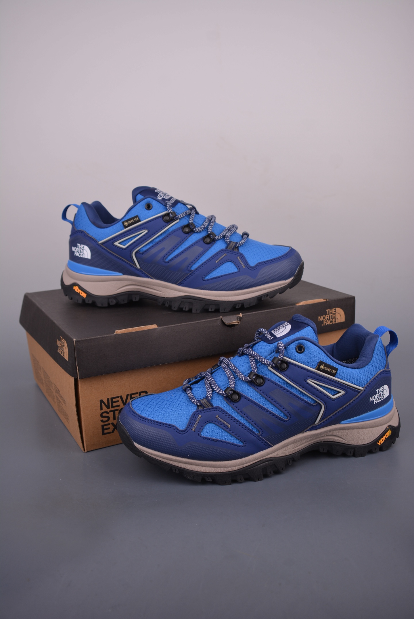 The North Face Men's Outdoor Hiking Shoes - Durable, Slip-Resistant - Size 39-44 4 i1755295189887 3970 0 2