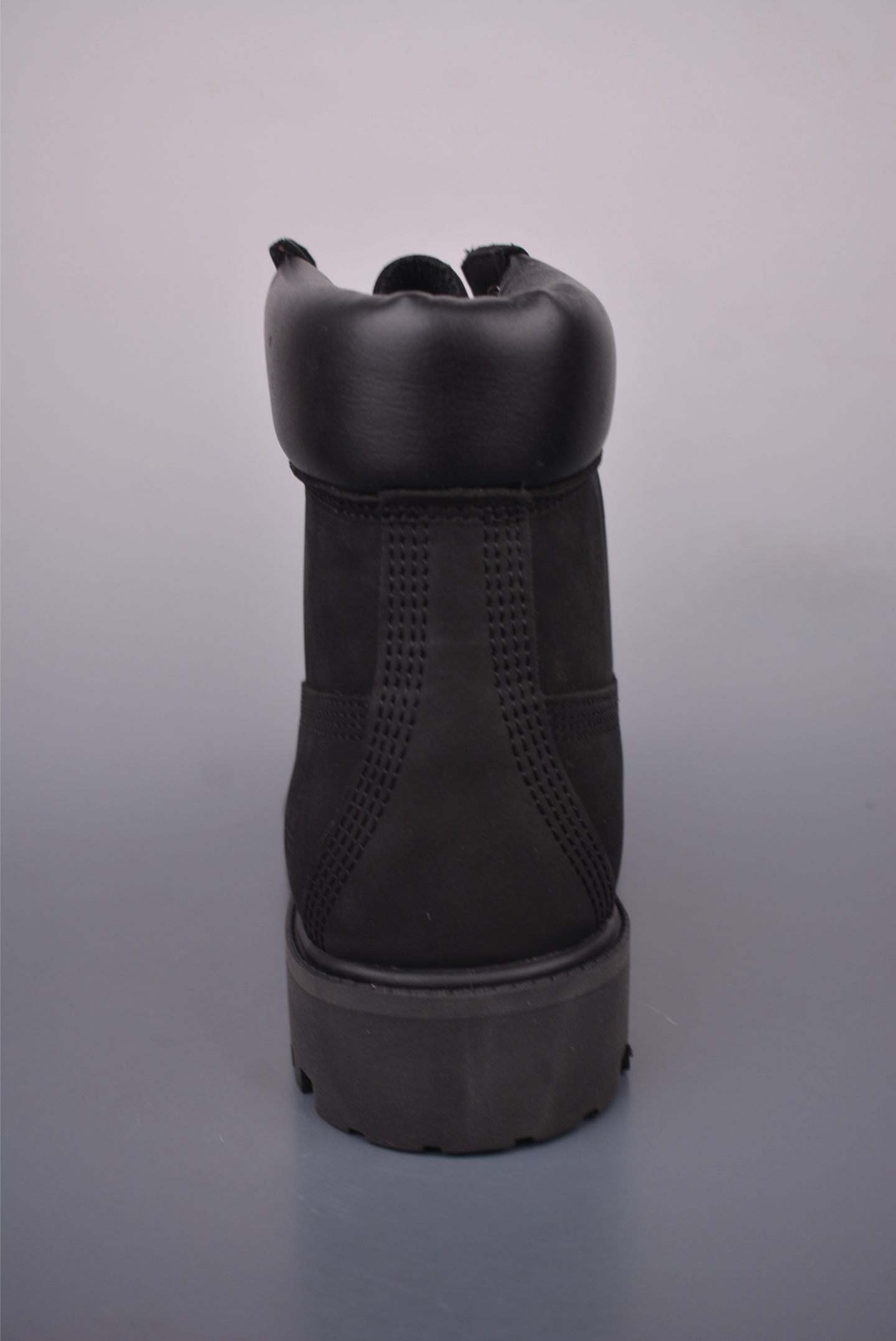 Timberland Classic Black Nubuck Leather Ankle Boots for Men & Women 5 i1755296058210 988 0 3