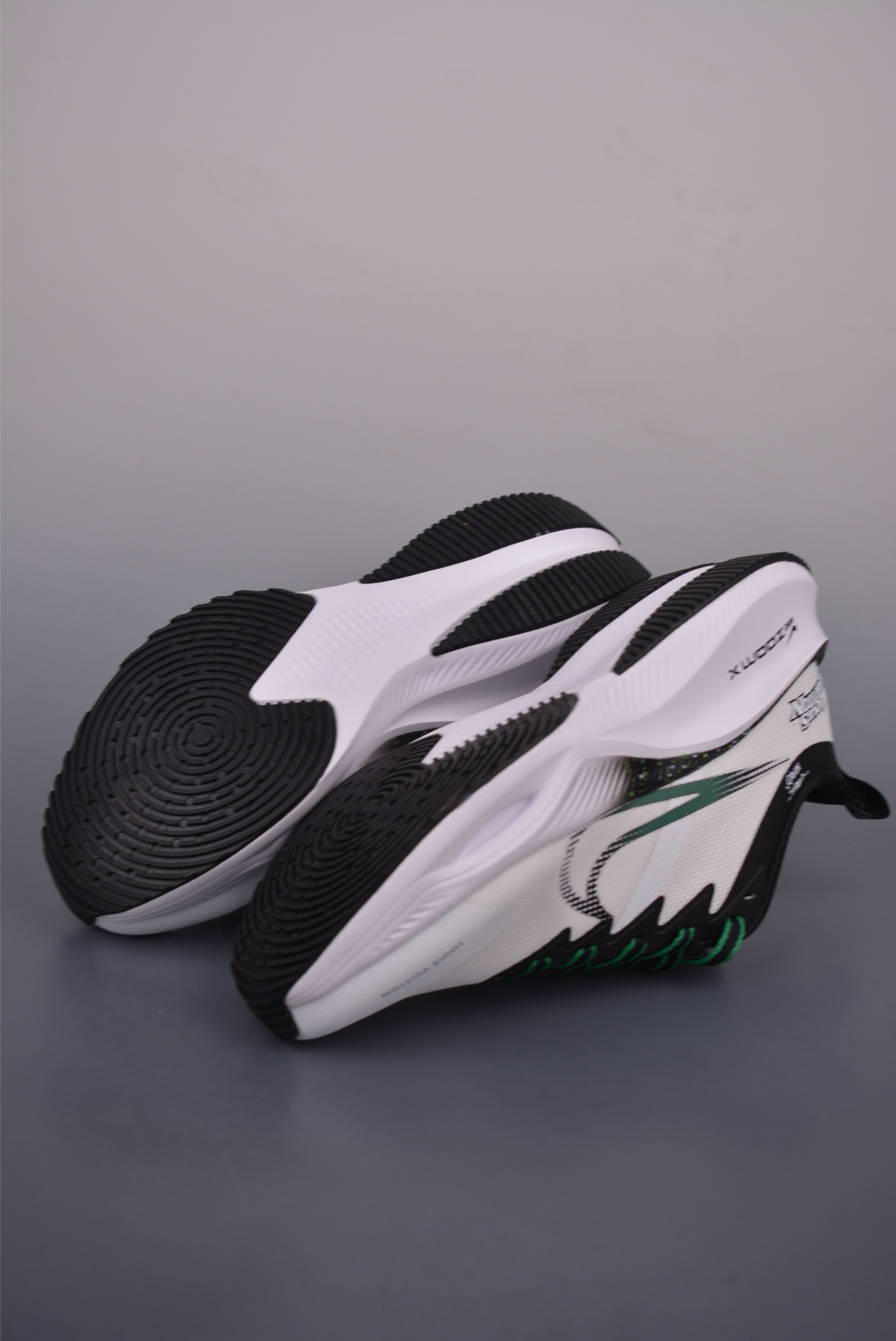 Nike Zoom Plus Louis Vuitton Collaboration Running Shoes - Premium Quality 4 i1755296586194 1775 0 2