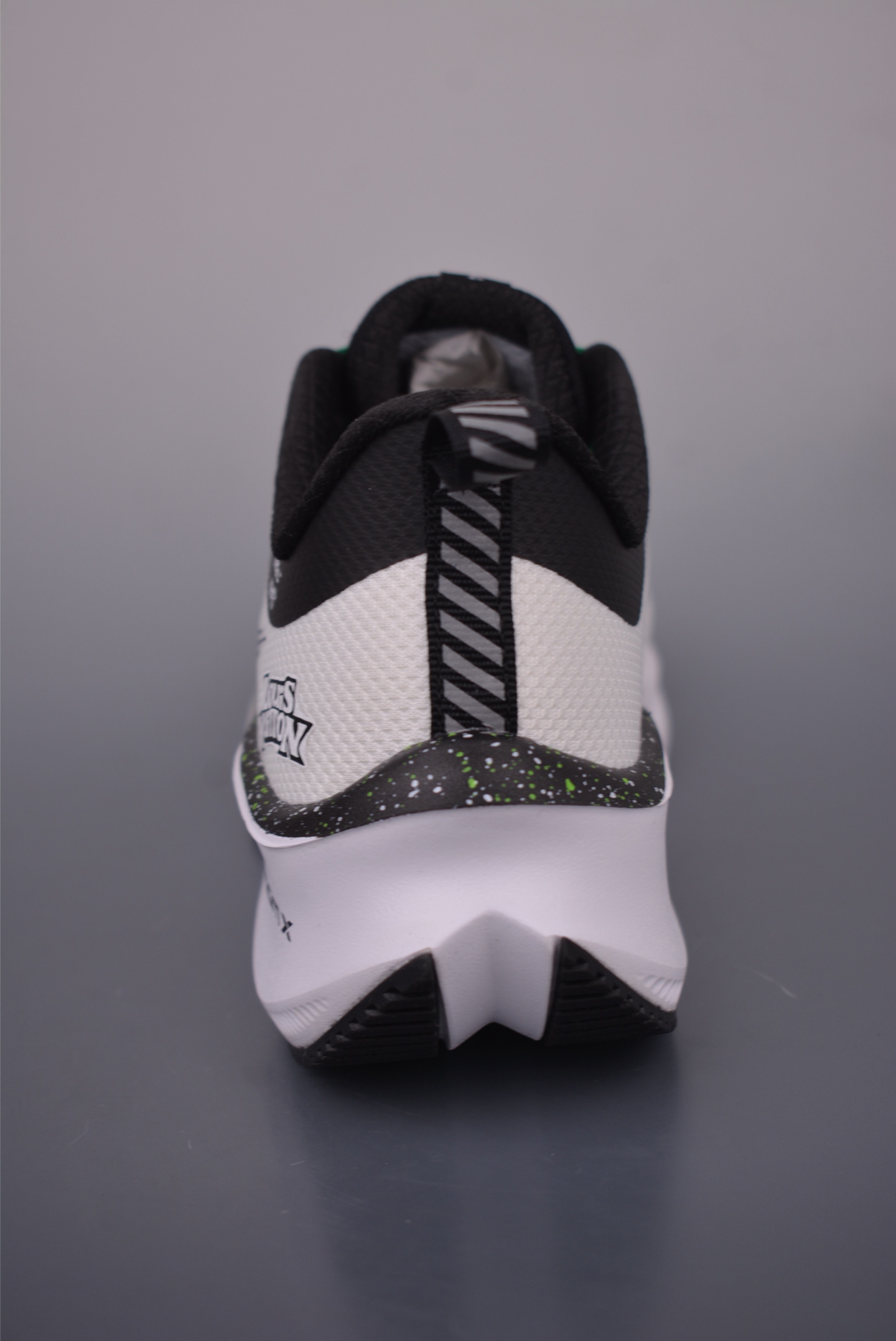 Nike Zoom Plus Louis Vuitton Collaboration Running Shoes - Premium Quality 5 i1755296586195 7533 0 3