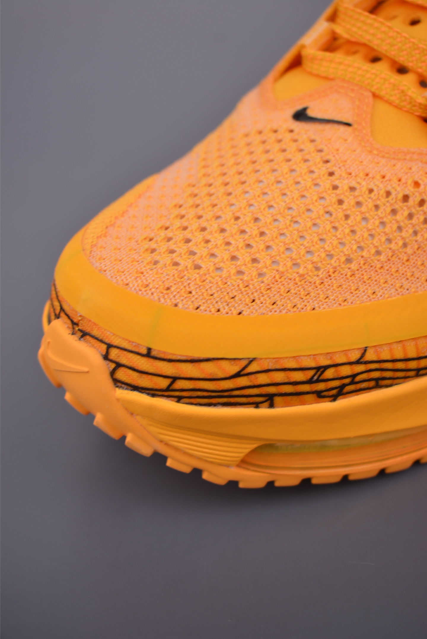 Nike Pegasus Premium: Shock-Absorbing, Non-Slip, Breathable, Low-Top Running Shoes 6 i1755386078498 1265 0 5