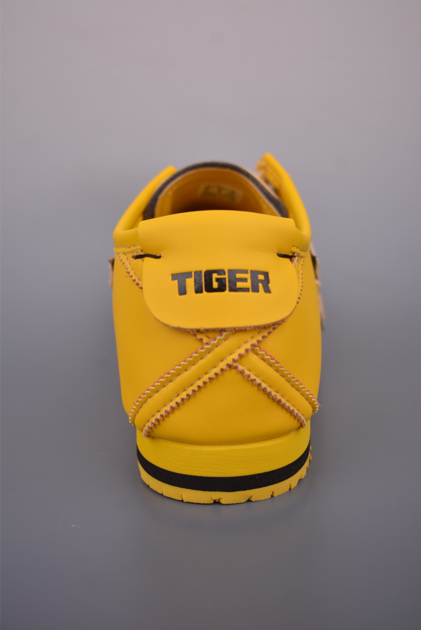 Onitsuka Tiger Mexico 66 Yellow Leather Low-Top Sneakers 4 i1755386163028 3386 0 3