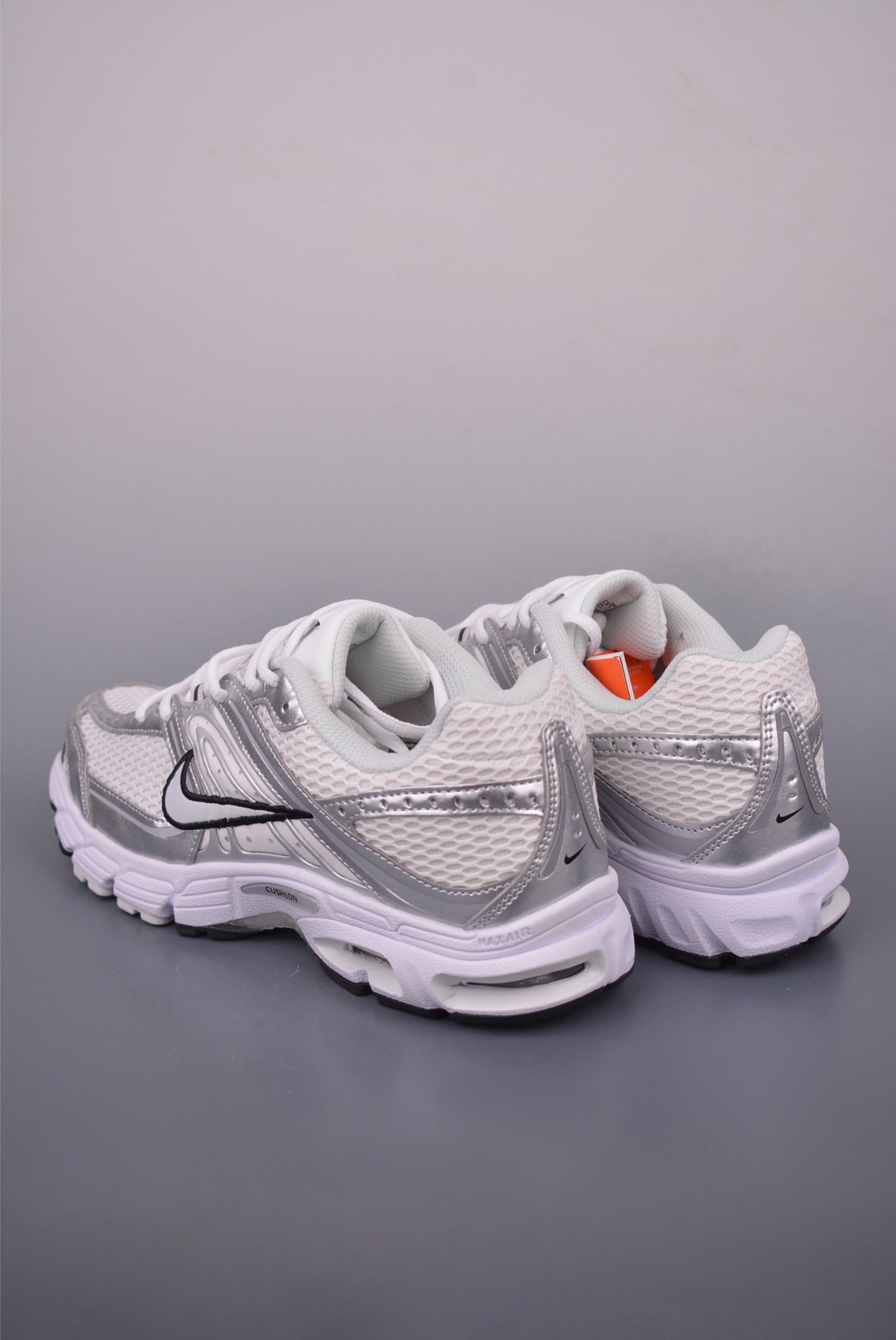 Nike Air Max Moto 2K Running Shoes - Comfortable and Versatile Low Top 3 i1755386425944 1139 0 1