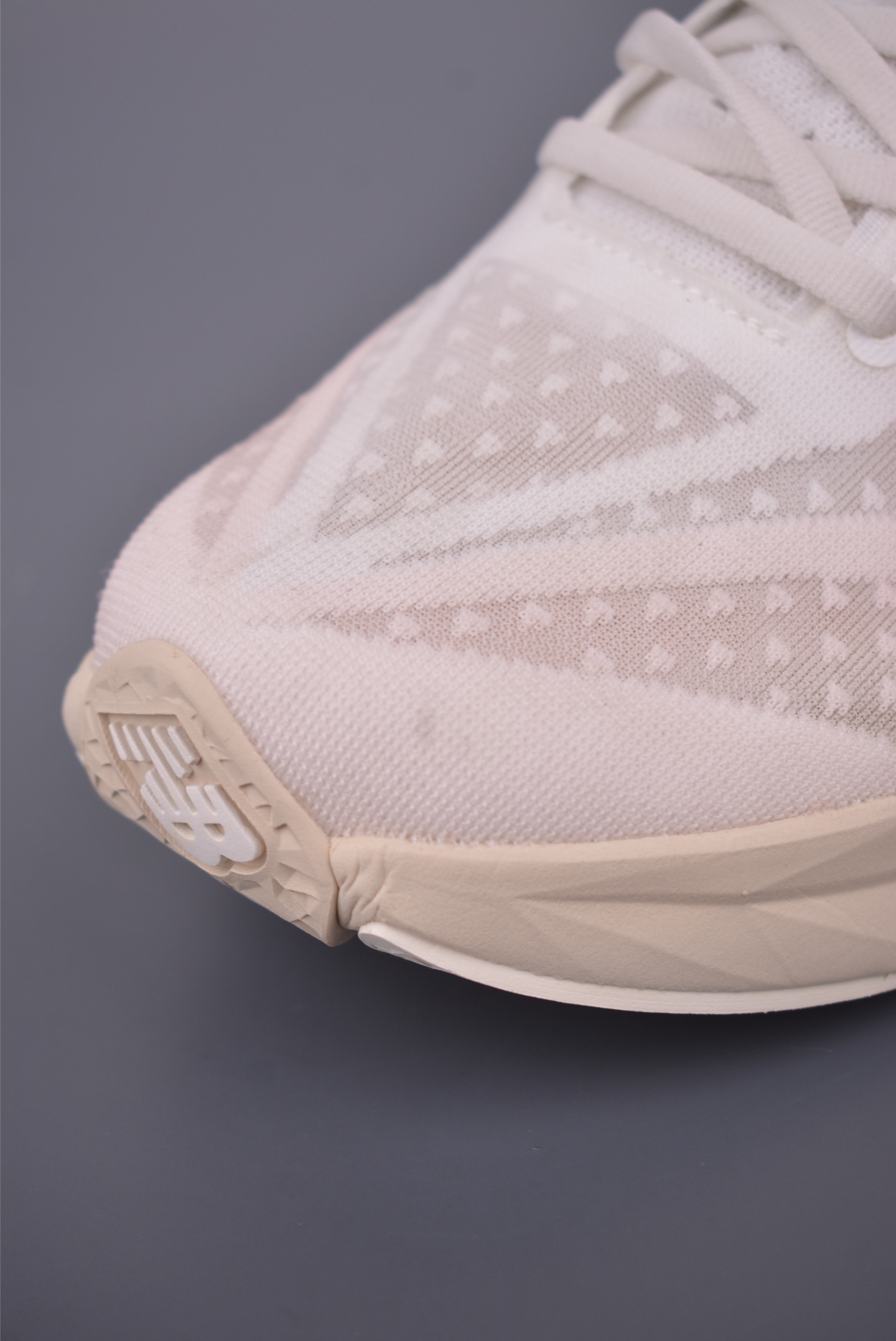 New Balance FuelCell SuperComp Trainer Running Shoes for Women and Men 6 i1755386598193 1401 0 5
