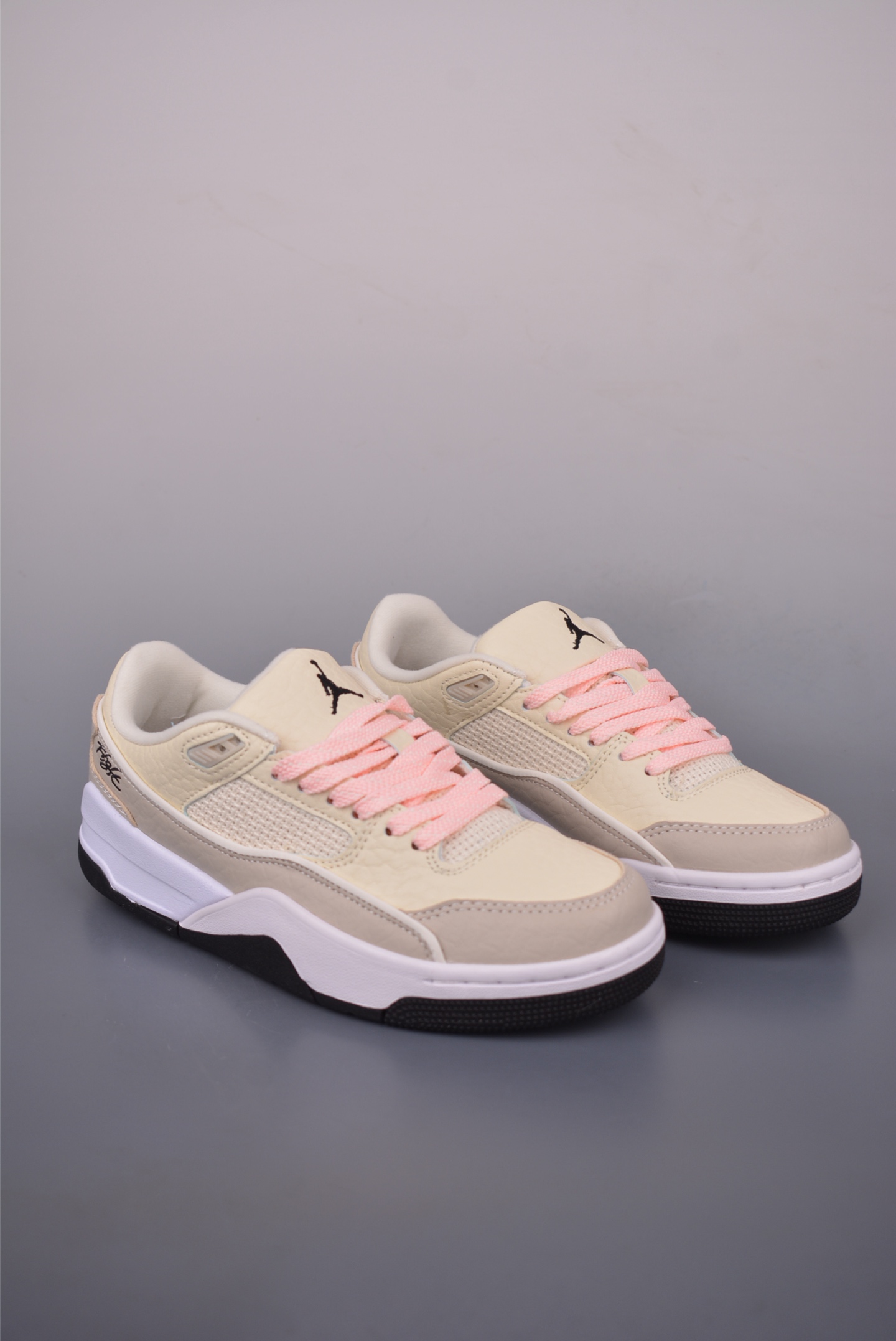 Air Jordan Flight Court Low Retro Basketball Shoes IH4105 - Cream/Pink 1 i1755387311279 3885 0 0