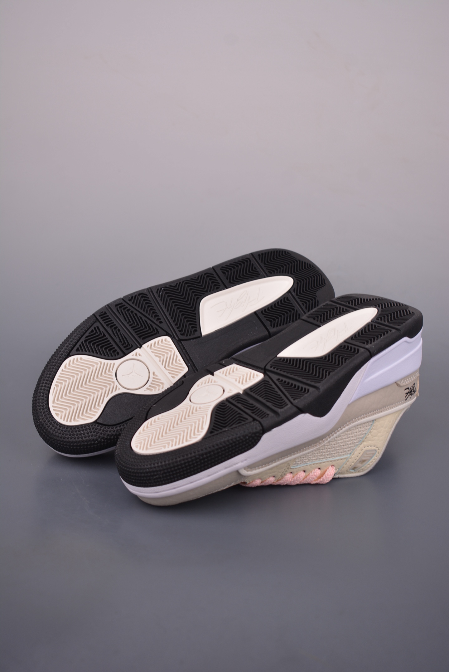 Air Jordan Flight Court Low Retro Basketball Shoes IH4105 - Cream/Pink 3 i1755387311287 6569 0 2