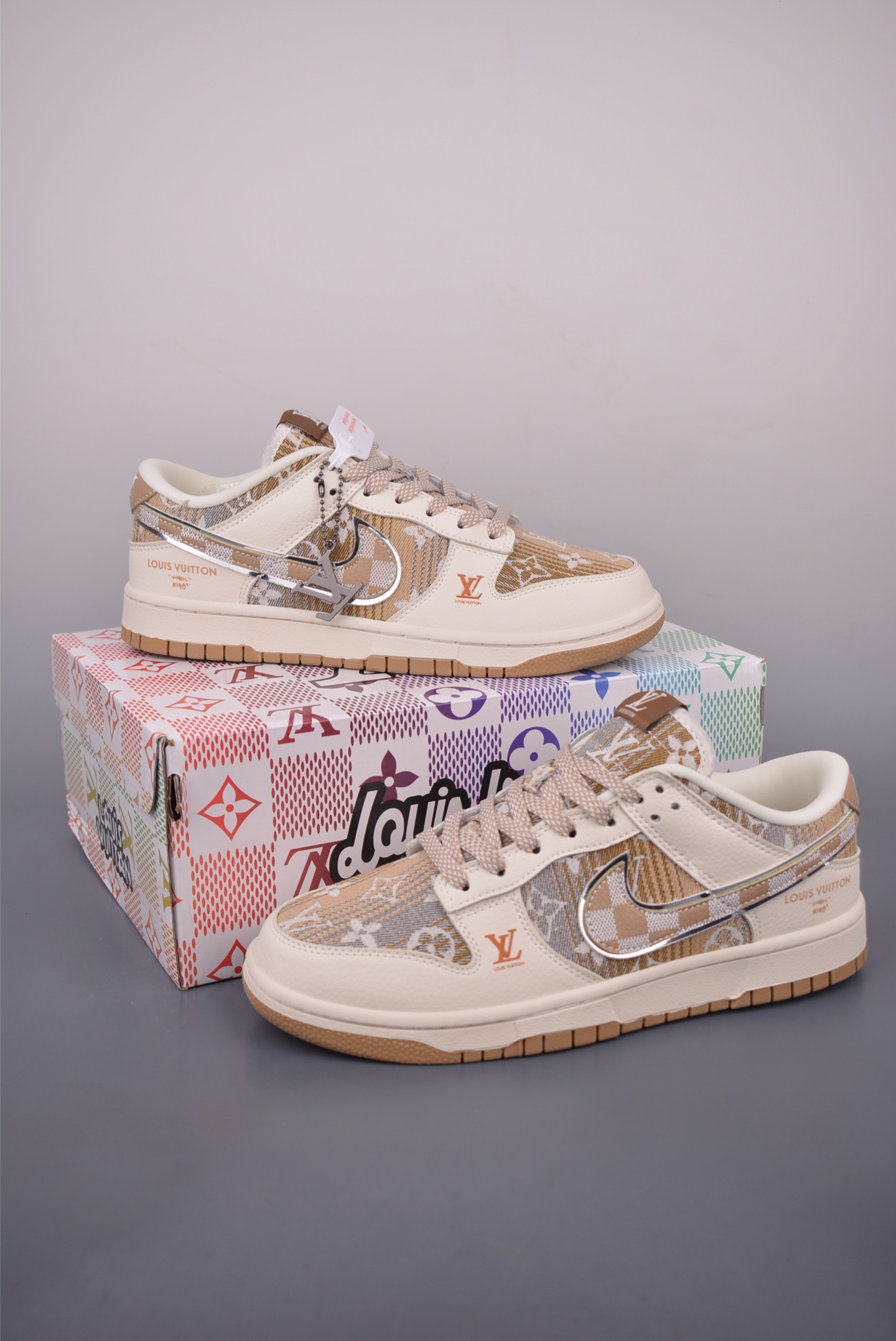 Louis Vuitton x Nike SB Dunk Low: Premium Designer Sneakers for Style Enthusiasts 5 i1755388104371 4217 0 4