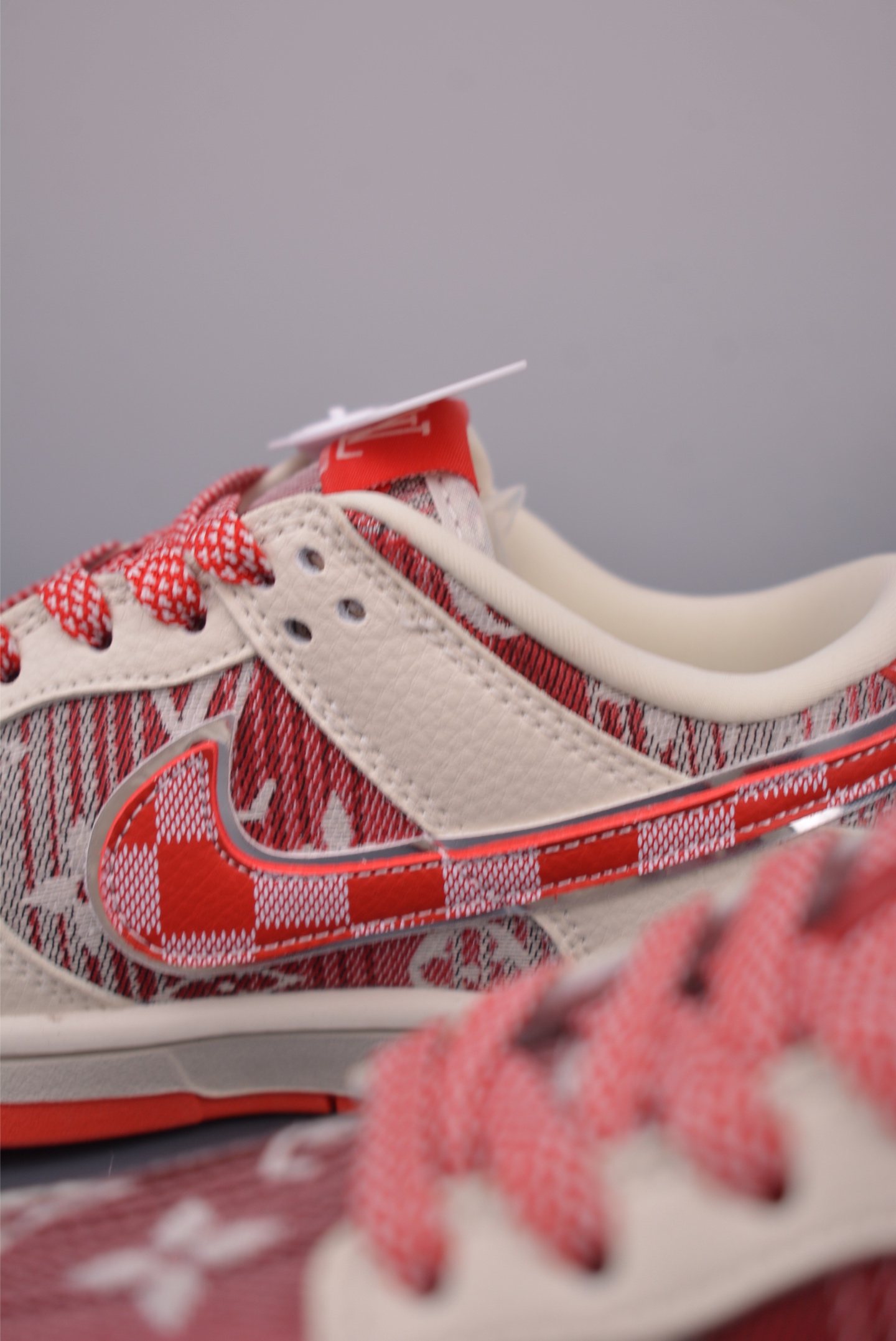 Nike SB Dunk Low Louis Vuitton Collaboration - Premium Quality & Perfect Details 8 i1755388129494 528 0 7