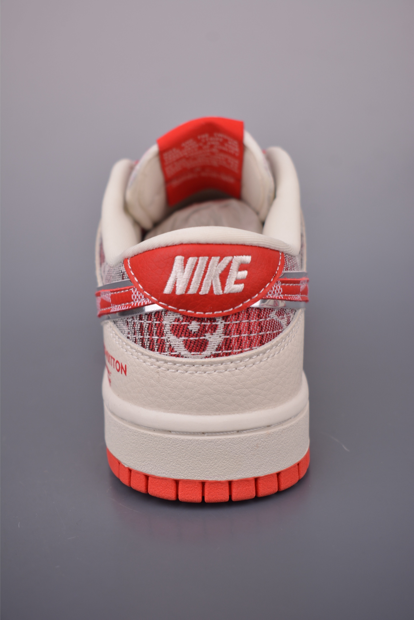 Nike SB Dunk Low Louis Vuitton Collaboration - Premium Quality & Perfect Details 4 i1755388129525 1984 0 3