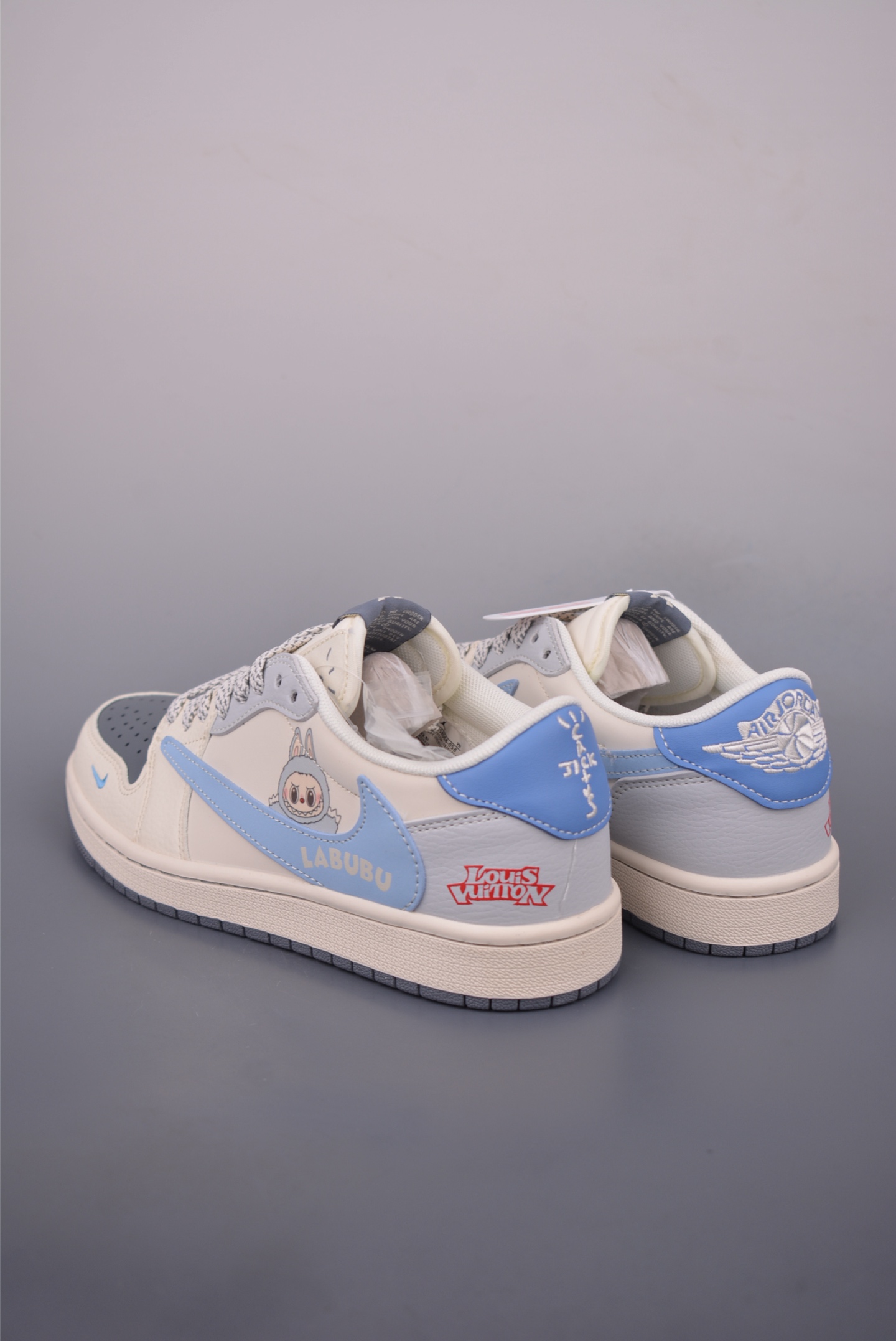 Fragment Design x Louis Vuitton Air Jordan 1 Low Top Sneakers 3 i1755388272776 1182 0 1