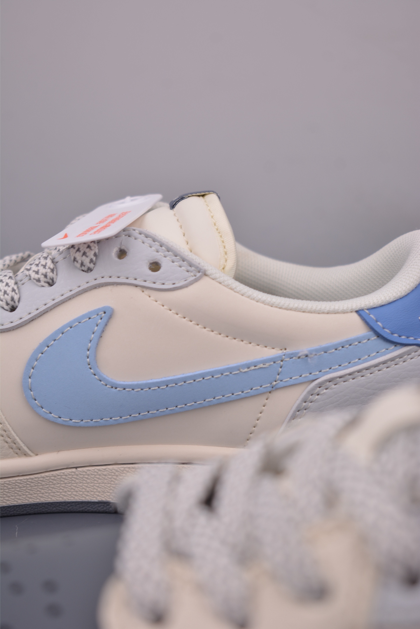 Fragment Design x Louis Vuitton Air Jordan 1 Low Top Sneakers 9 i1755388272826 3453 0 7