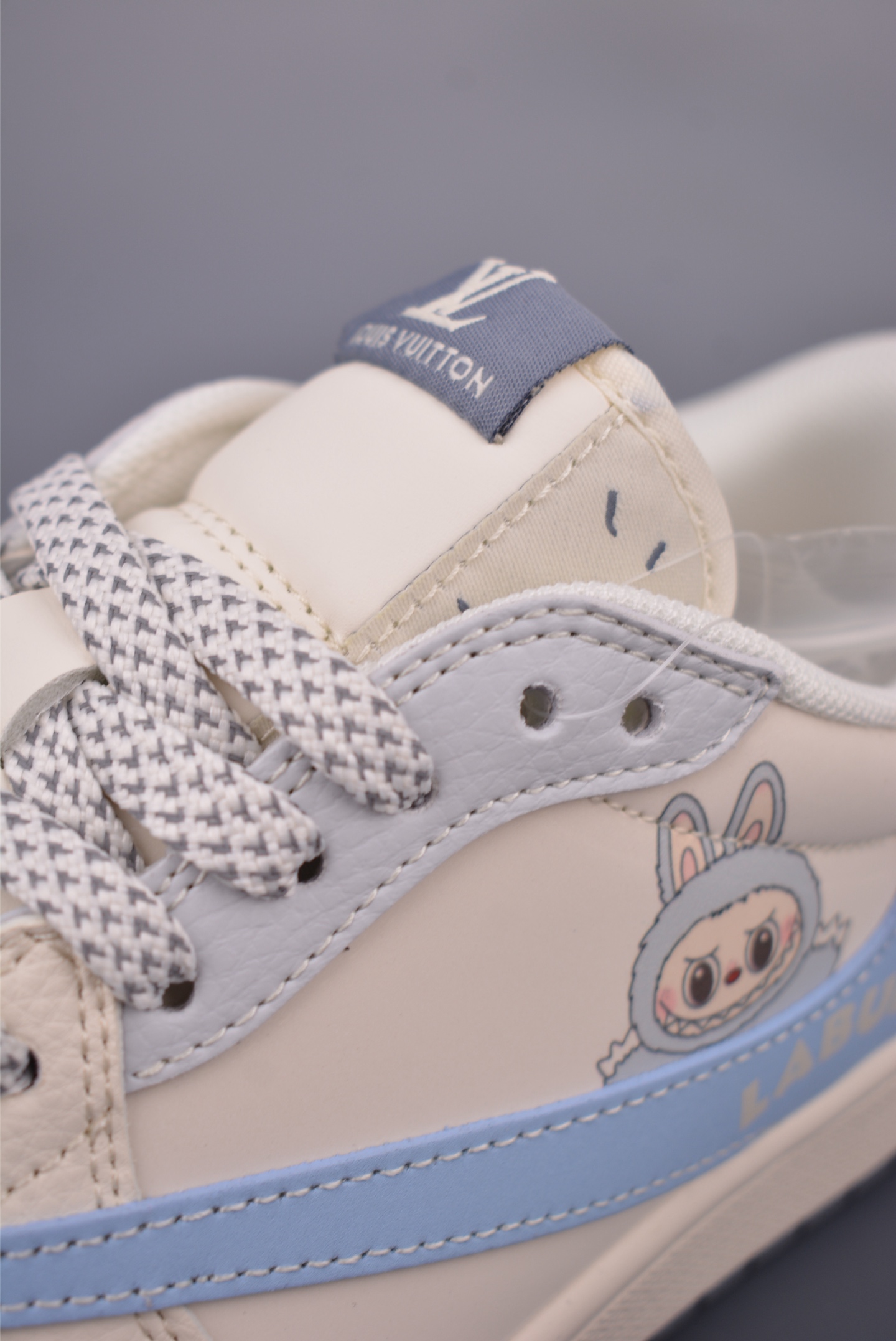Fragment Design x Louis Vuitton Air Jordan 1 Low Top Sneakers 8 i1755388274635 772 0 6
