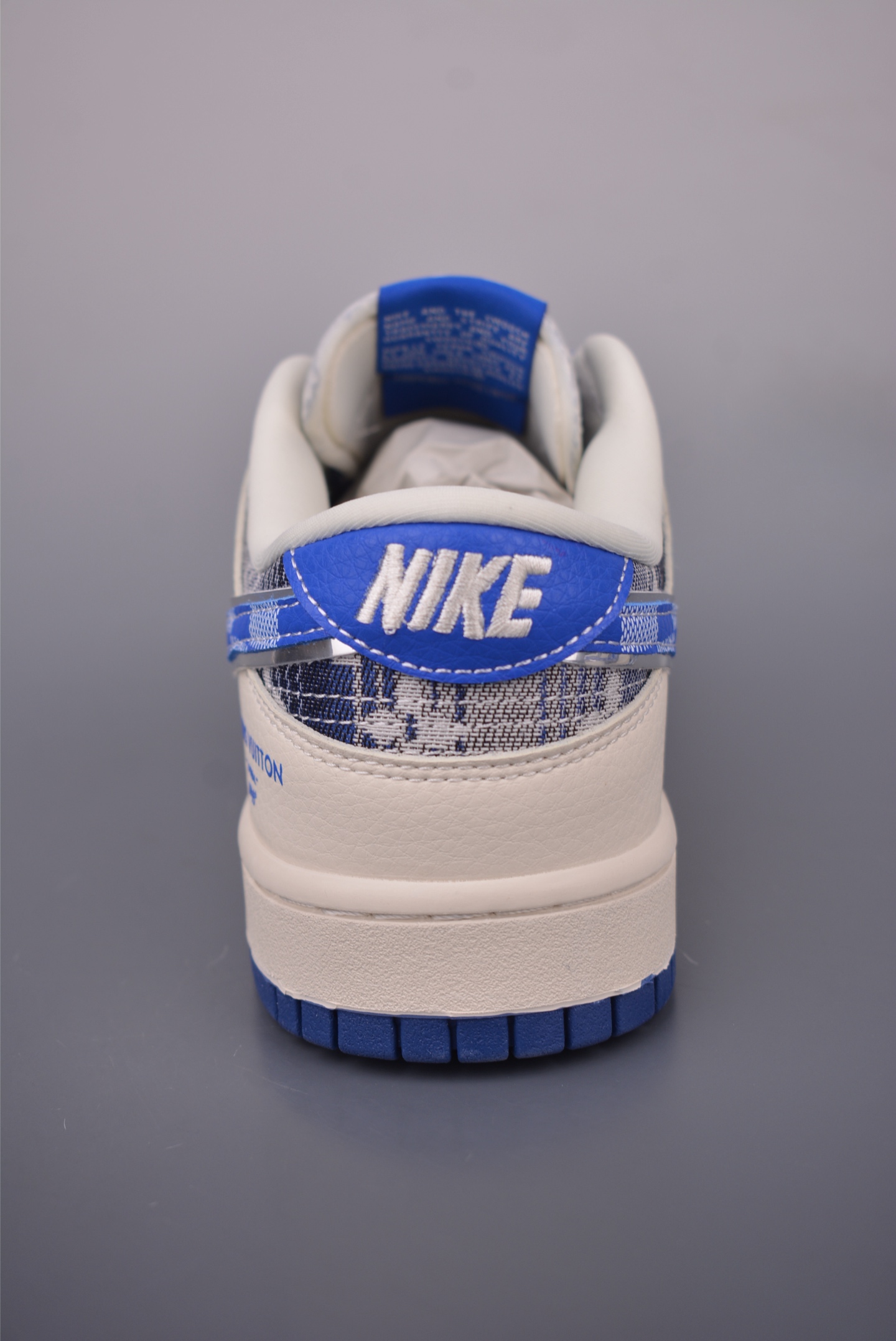 Nike SB Dunk Low Louis Vuitton Collaboration Premium Sneakers - Limited Edition 4 i1755472662565 4971 0 3