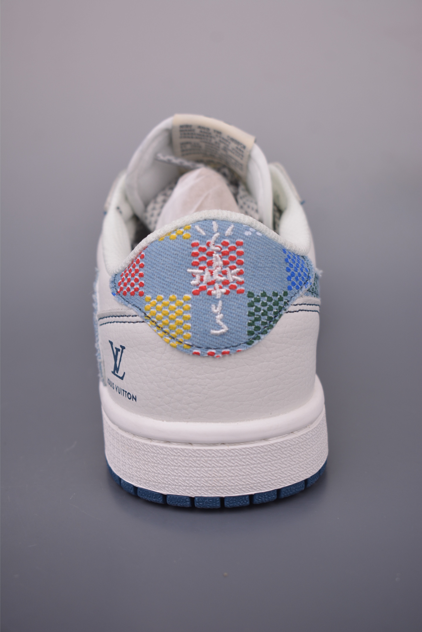 Louis Vuitton x Air Jordan 1 Low: A Stylish Fusion of Luxury and Streetwear 5 i1755472741850 9290 0 3