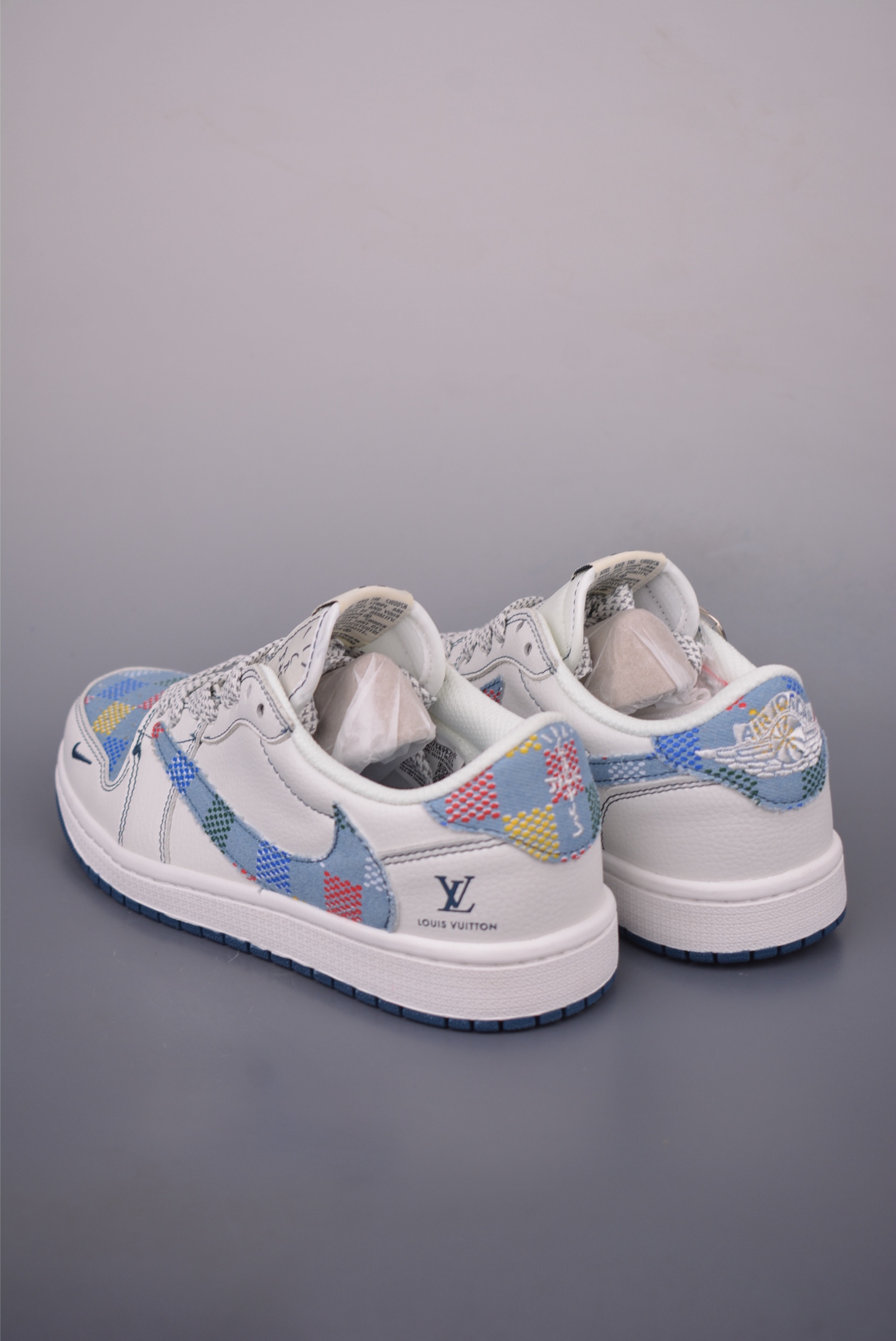 Louis Vuitton x Air Jordan 1 Low: A Stylish Fusion of Luxury and Streetwear 3 i1755472743754 846 0 1