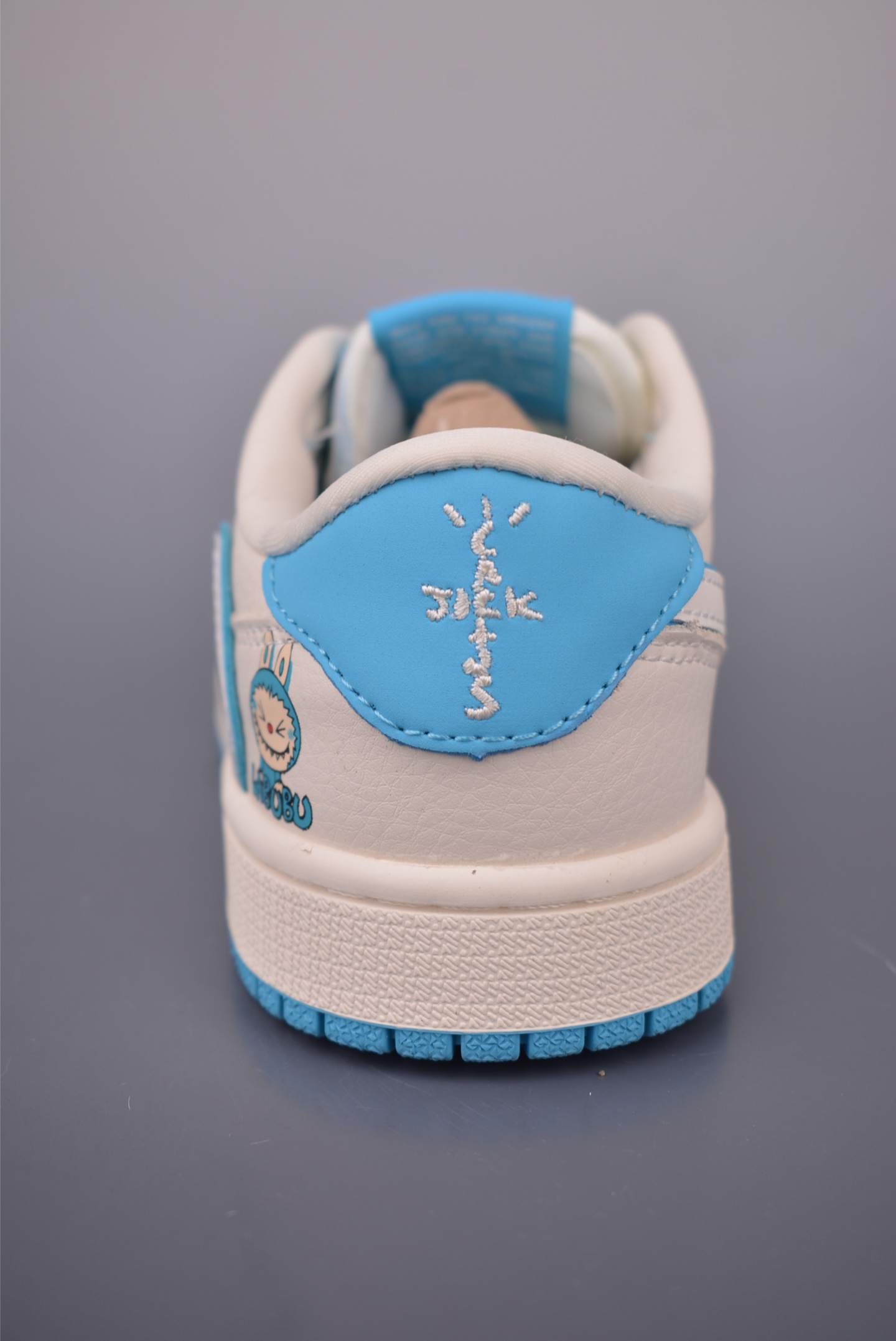 Fragment x Travis Scott x LV Air Jordan 1 Low 三方联名倒钩 XB1979-021