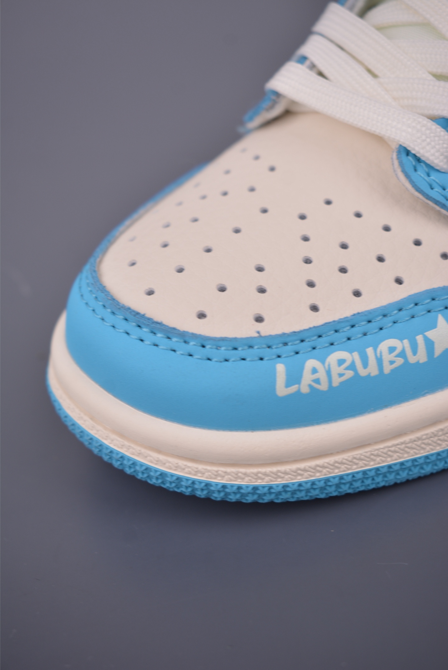 Fragment x Travis Scott x LV Air Jordan 1 Low 三方联名倒钩 XB1979-021