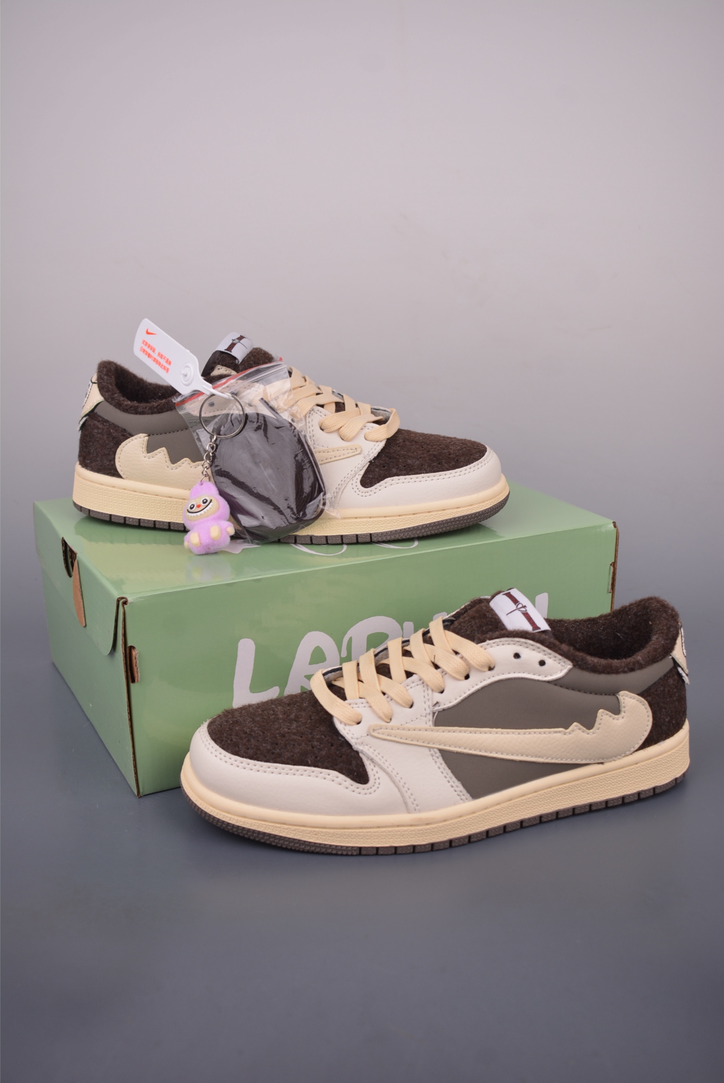 Fragment x Travis Scott x Labubu Air Jordan 1 Low - Limited Edition Sneakers 5 i1755472821755 9537 0 4