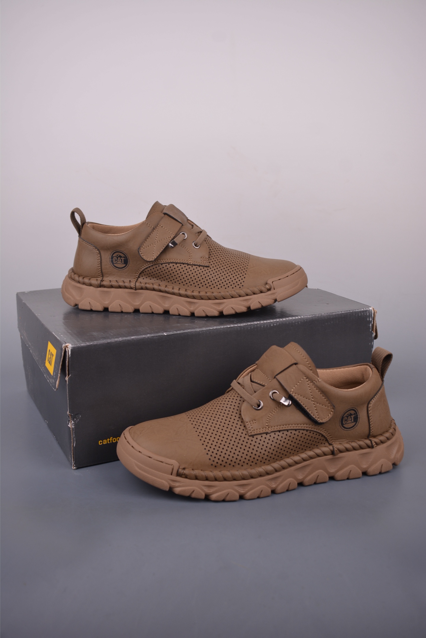 CAT Men's Summer Breathable Leather Casual Shoes with Goodyear Welt