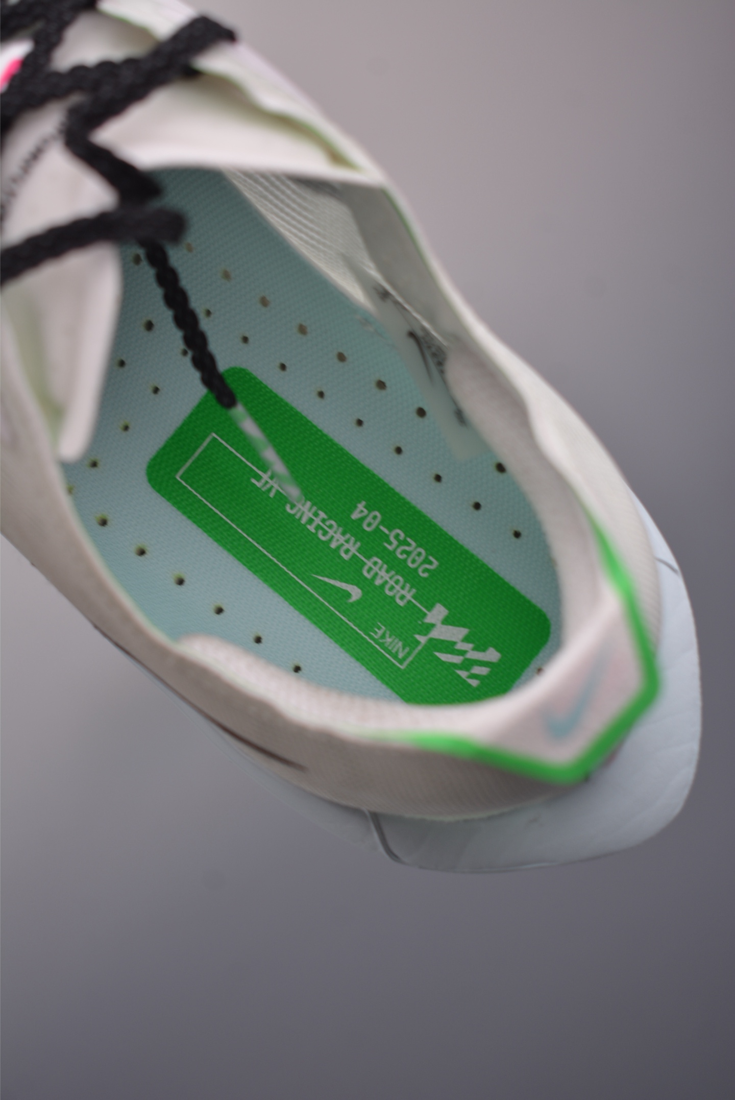 Nike ZoomX Vaporfly NEXT% Running Shoes - Ultimate Cushion & Carbon Fiber Plate 10 i1755560371479 9992 0 8
