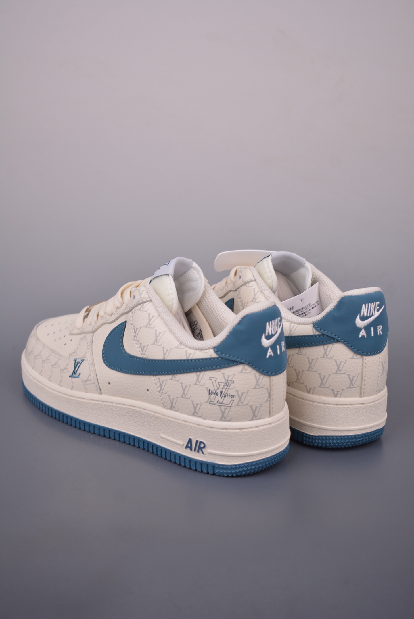 Nike Air Force 1 Low Louis Vuitton Collab Sneakers - Limited Edition 3 i1755560495656 8178 0 1
