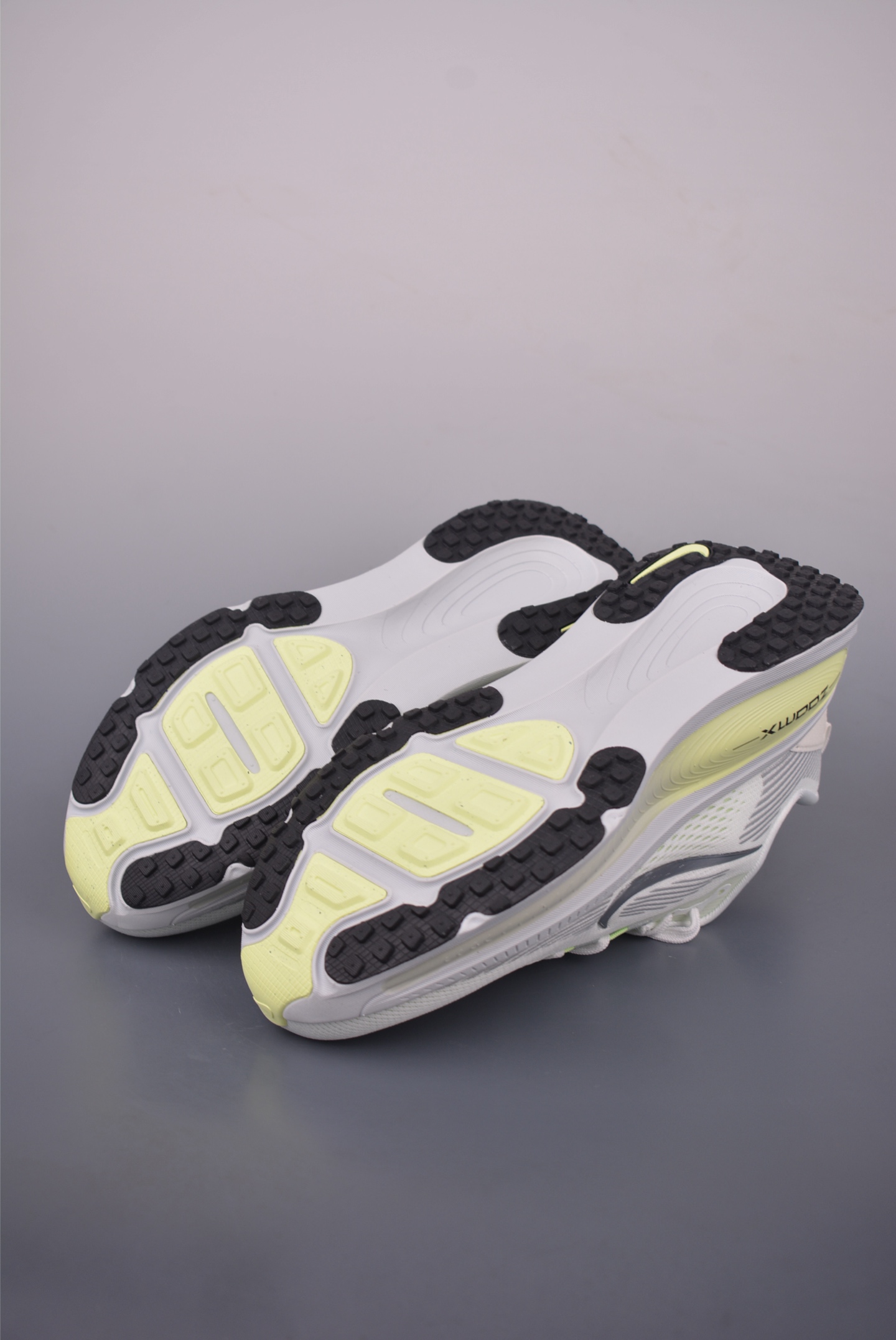 Nike Air Zoom Vomero Plus Running Shoes - High Performance, Ultimate Comfort 4 i1755560834284 8609 0 2