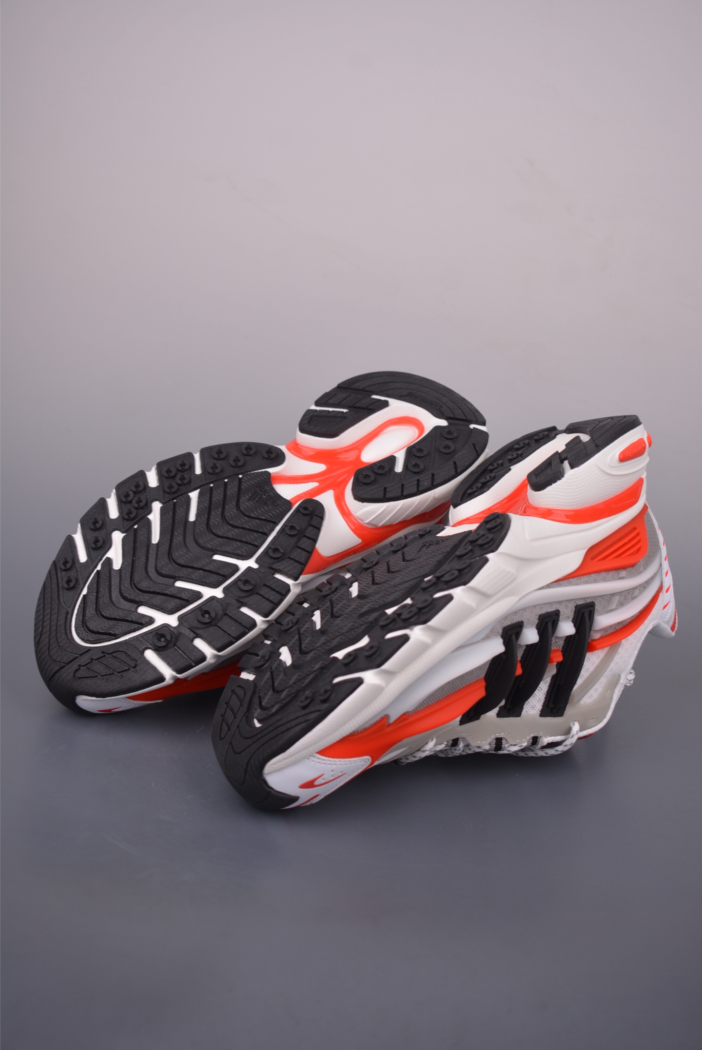 Adidas Adistar Cushion Retro Dad Sneakers - Future-Tech Style & Comfort 3 i1755561336976 4274 0 2