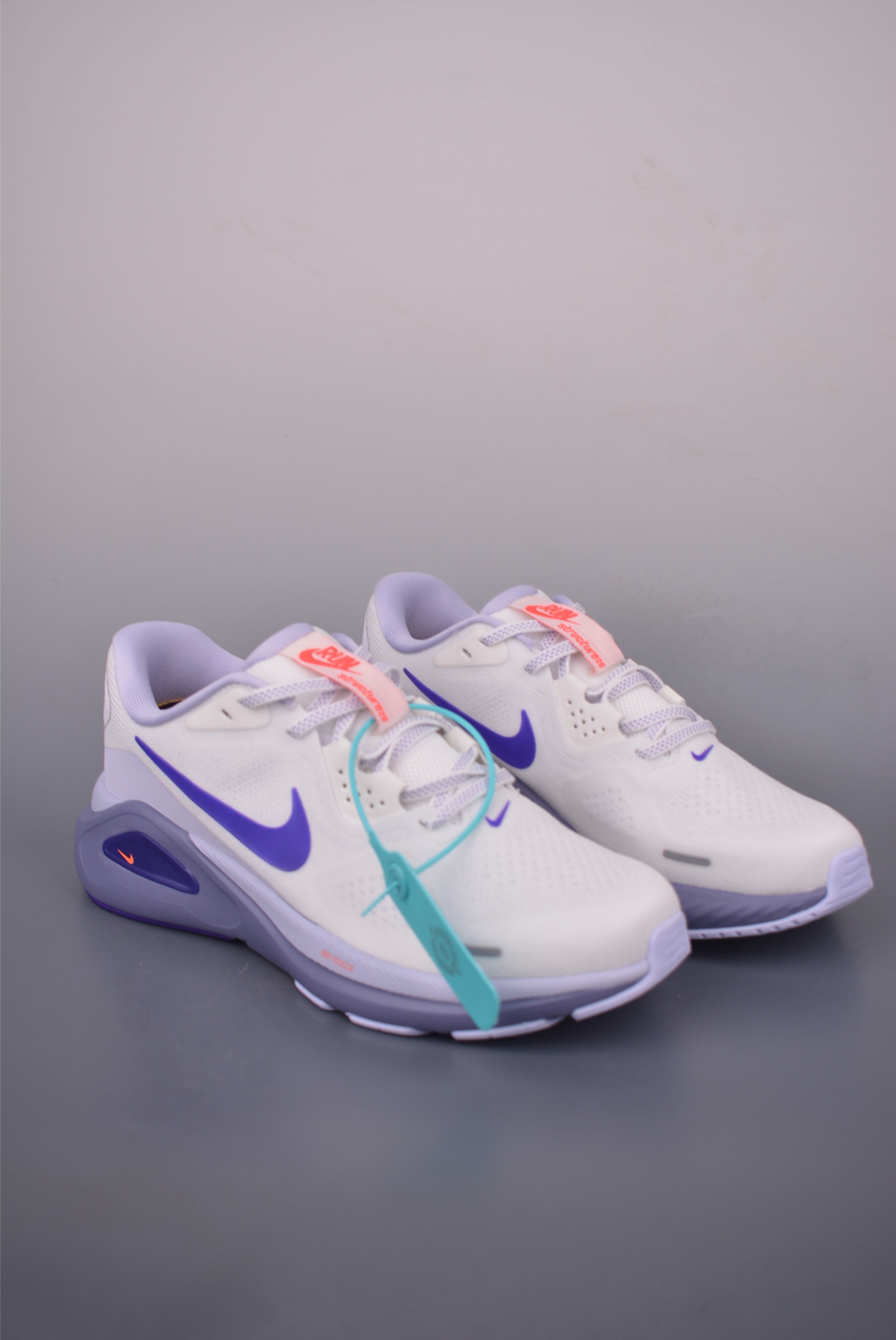 Nike Air Structure 26 Running Shoes with Zoom Air Cushioning for Women 1 i1755561417768 4897 0 0