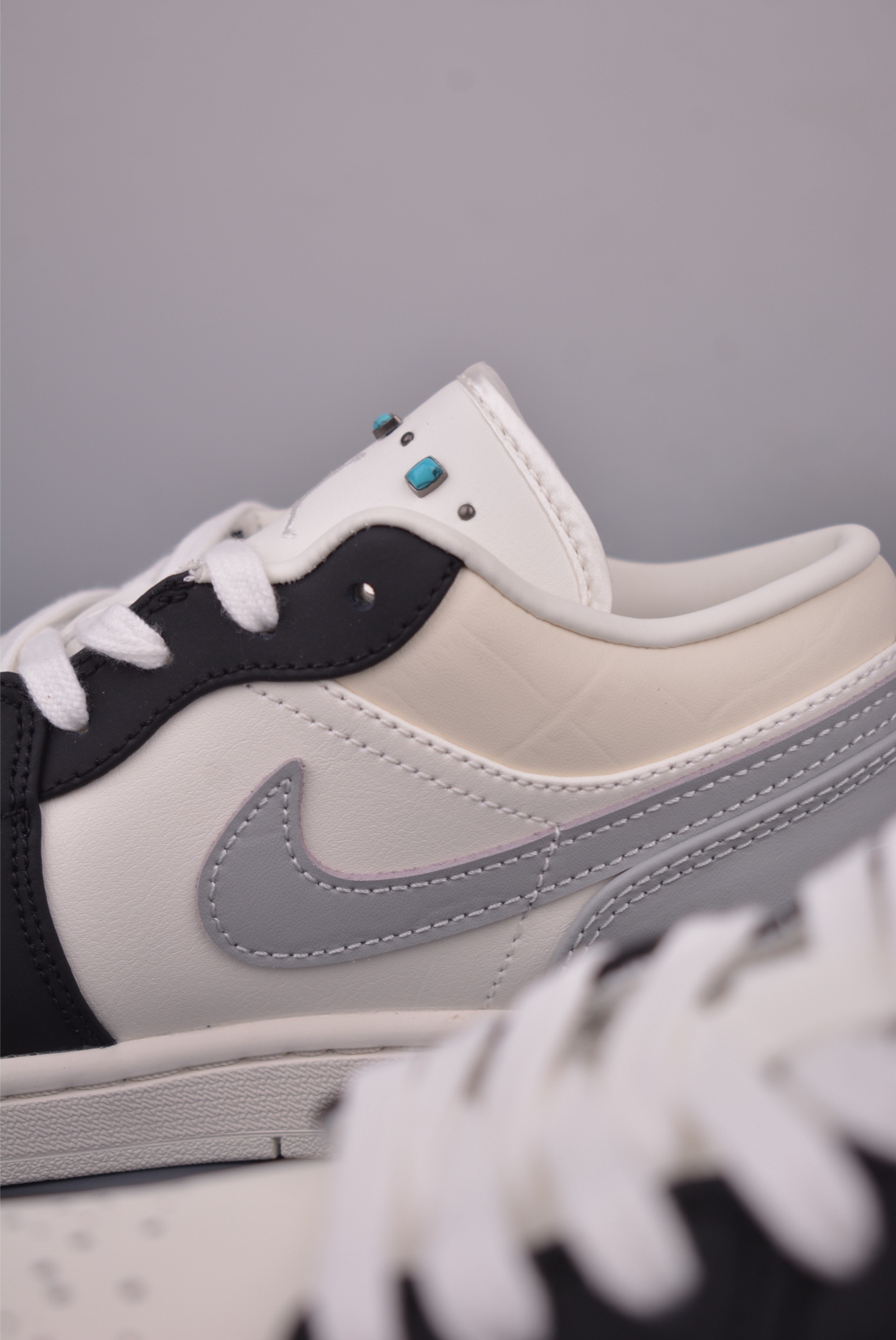 Air Jordan 1 Low White Black Grey, Original Leather, Ultimate Comfort 9 i1755561463798 5535 0 7